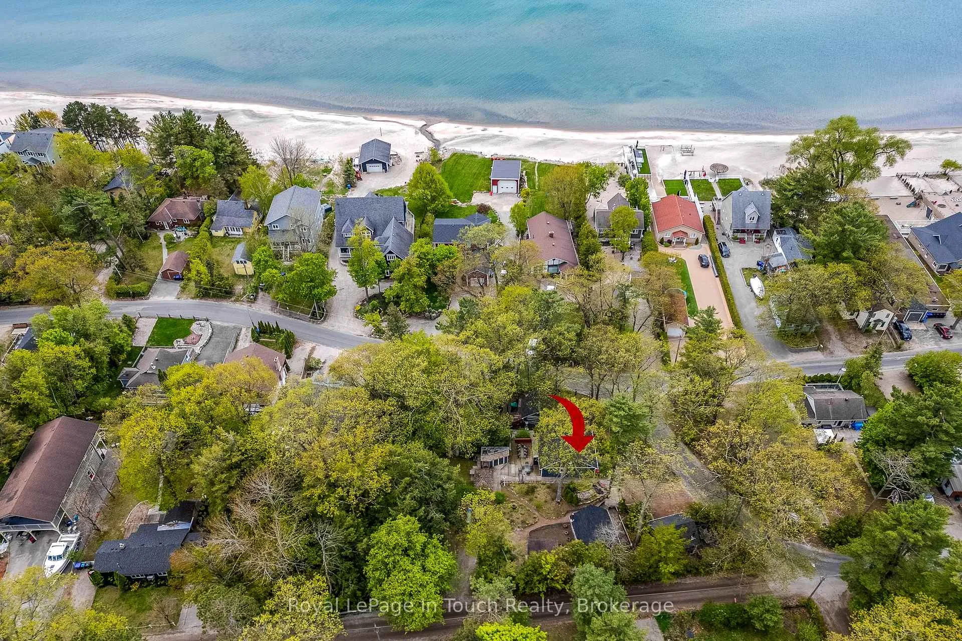 Photo 2 of 35 Tiny Beaches Road S, Tiny, Rural Tiny — HOMEH