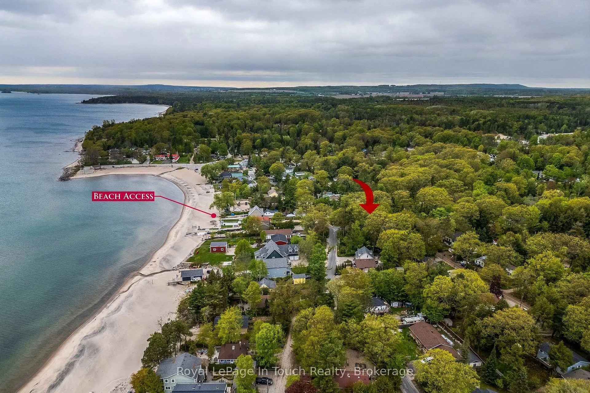 Photo 3 of 35 Tiny Beaches Road S, Tiny, Rural Tiny — HOMEH