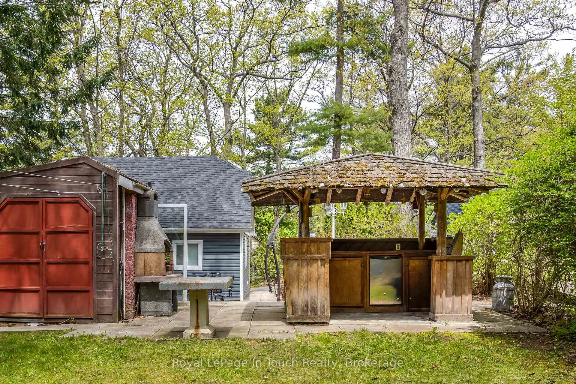 Photo 41 of 35 Tiny Beaches Road S, Tiny, Rural Tiny — HOMEH