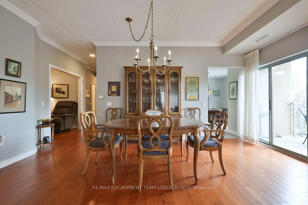 Photo 13 of Unit 317, 2085 Amherst Heights Drive, Burlington, Mountainside — HOMEH