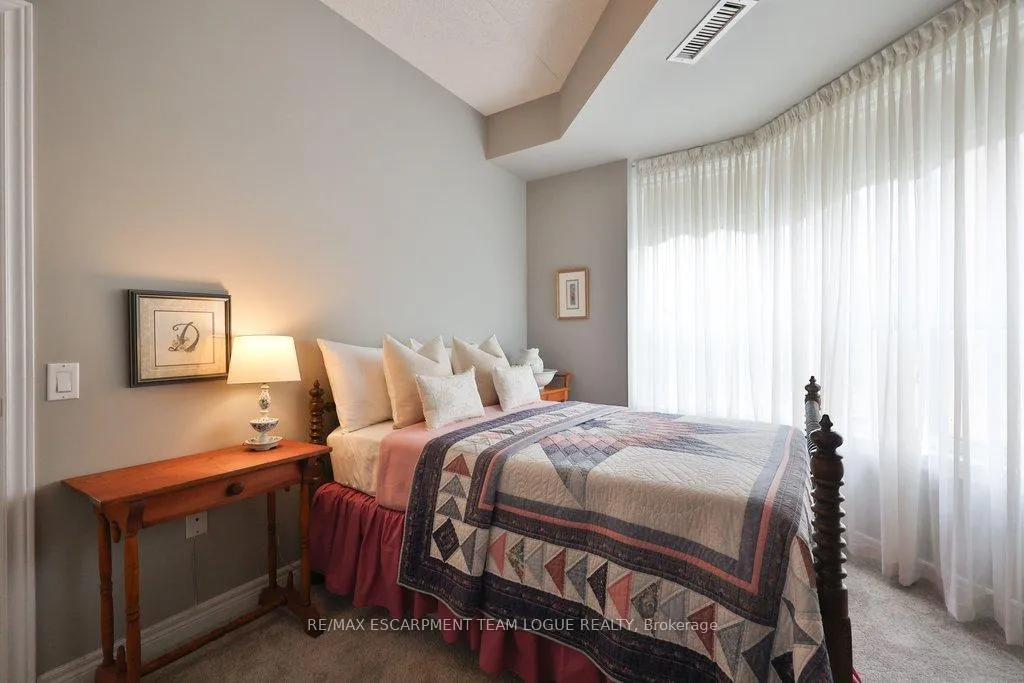 Photo 26 of Unit 317, 2085 Amherst Heights Drive, Burlington, Mountainside — HOMEH