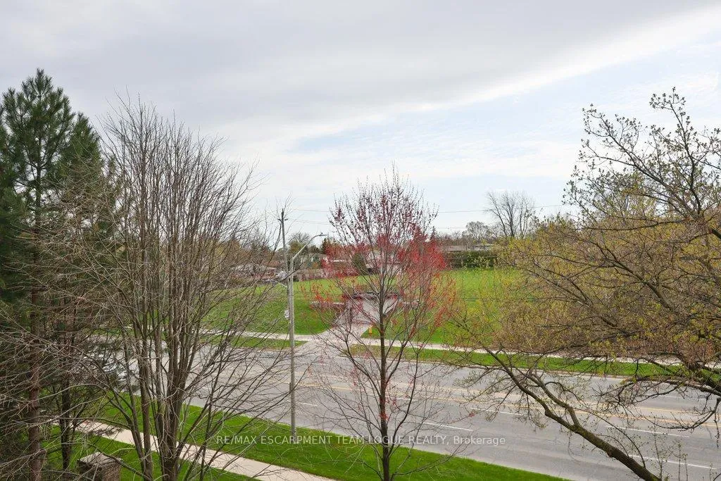 Photo 30 of Unit 317, 2085 Amherst Heights Drive, Burlington, Mountainside — HOMEH