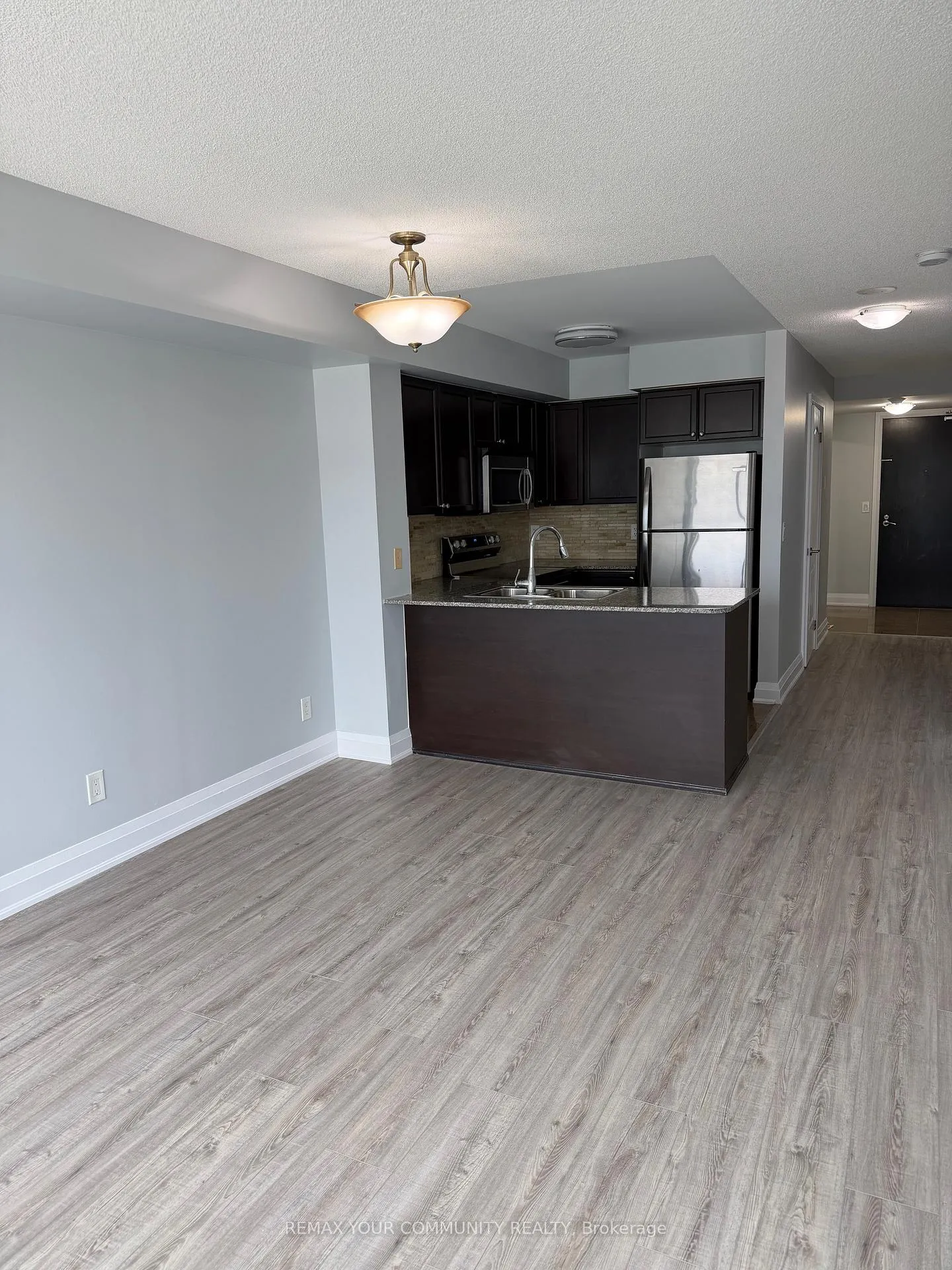 Photo 4 of Unit 1004, 30 North Park Road, Vaughan, Beverley Glen — HOMEH