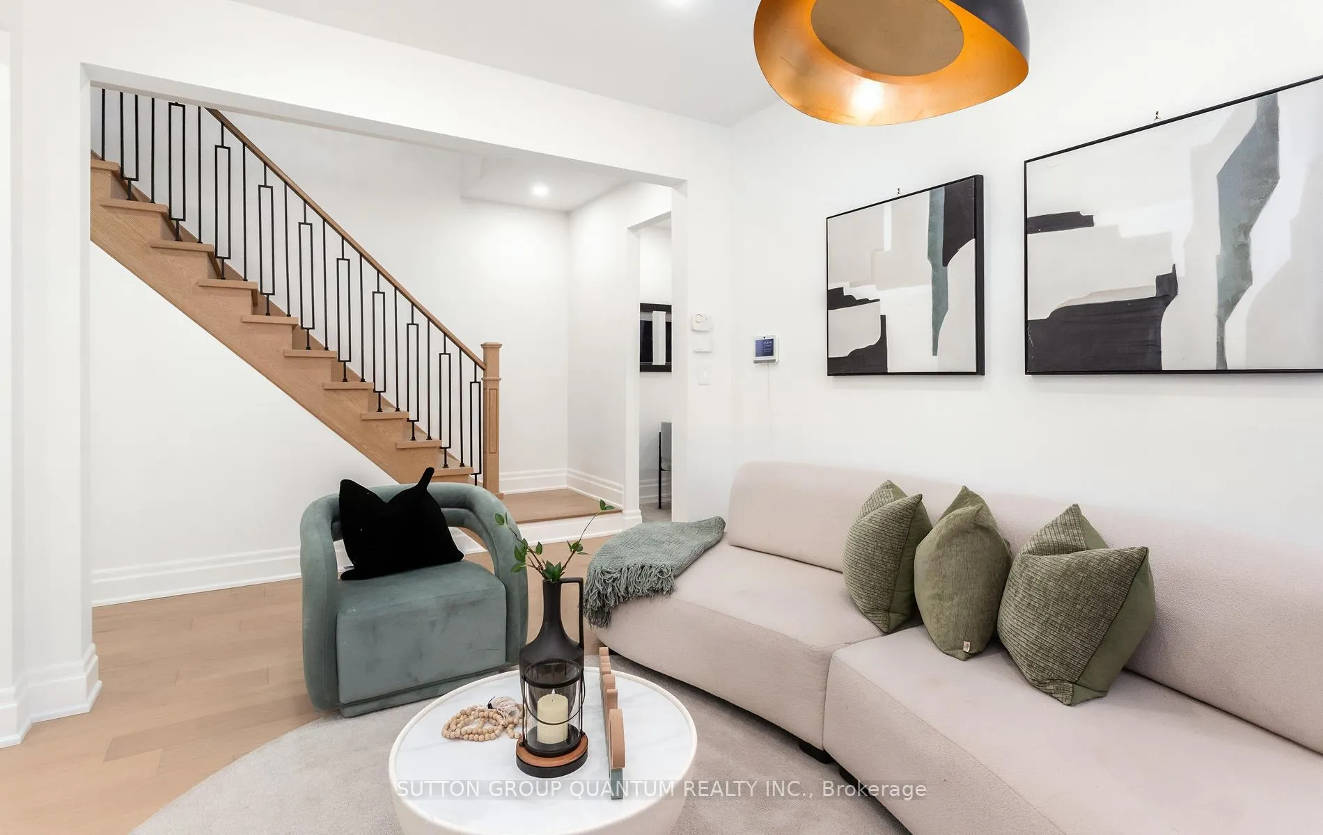 Photo 7 of 313 Bessborough Drive, Milton, Harrison — HOMEH