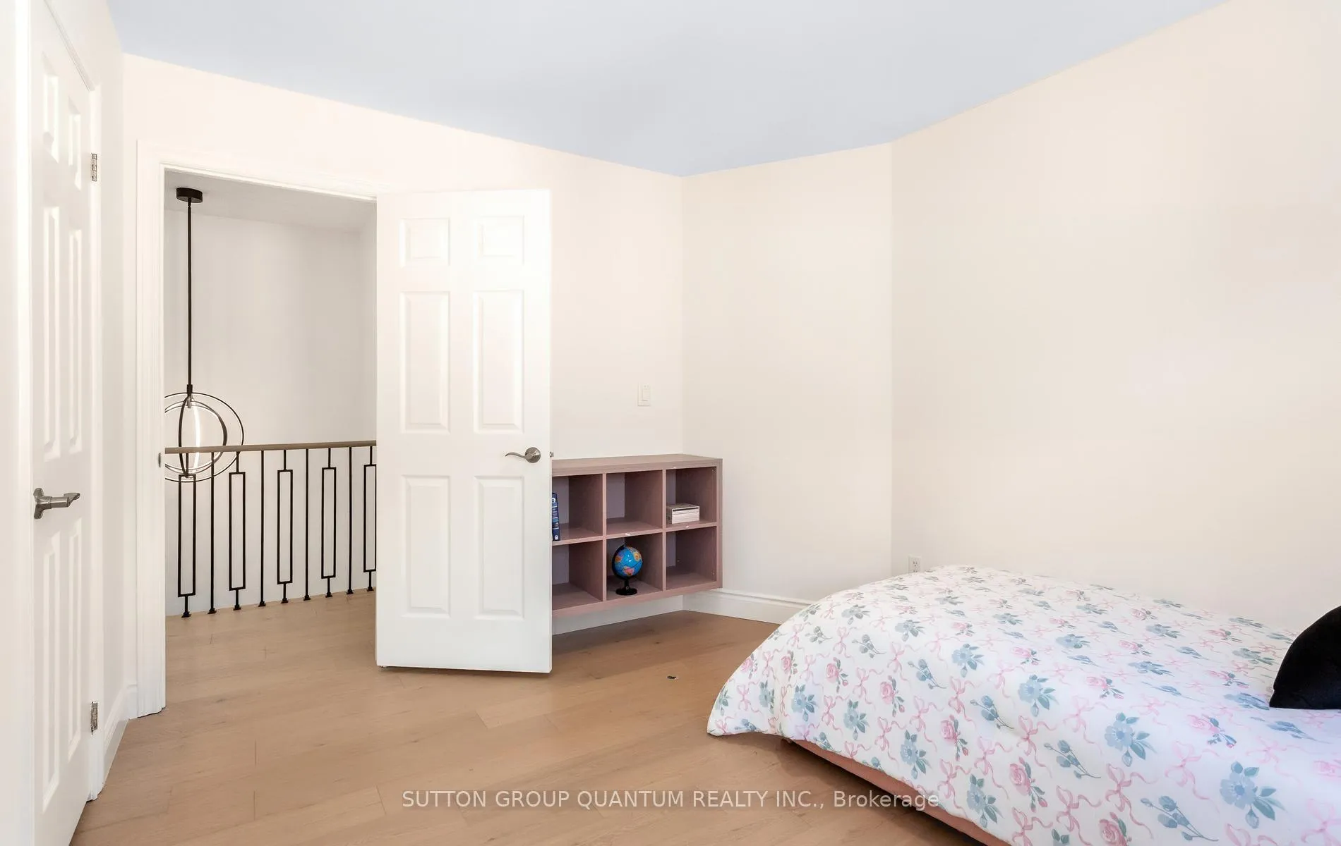 Photo 17 of 313 Bessborough Drive, Milton, Harrison — HOMEH