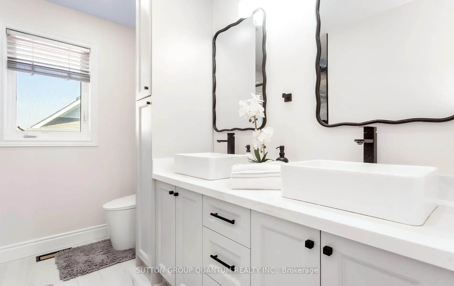 Photo 20 of 313 Bessborough Drive, Milton, Harrison — HOMEH
