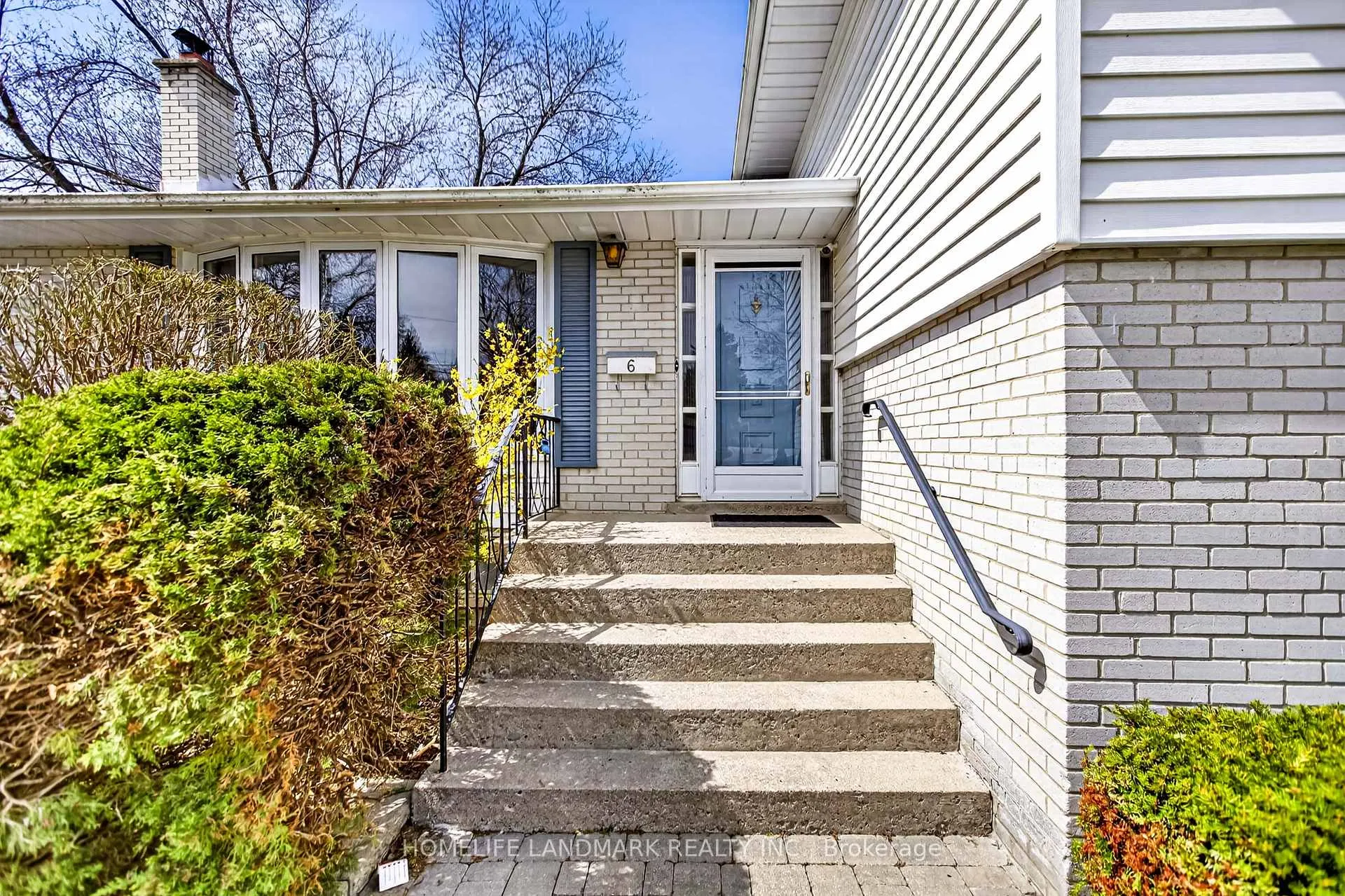 Photo 2 of 6 Willowgate Drive, Markham, Bullock — HOMEH