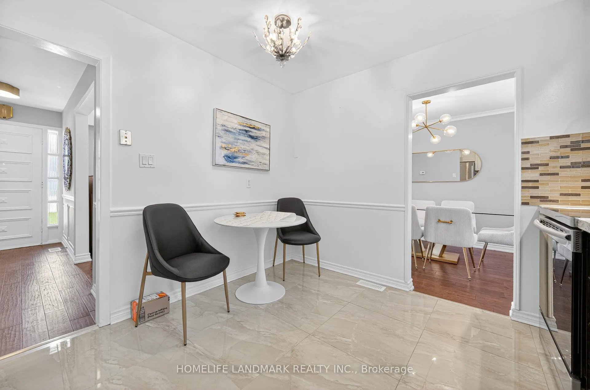 Photo 10 of 6 Willowgate Drive, Markham, Bullock — HOMEH