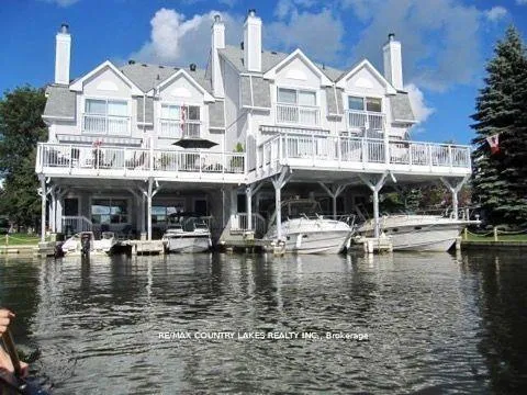 Photo of Unit 15, 24 Laguna Parkway