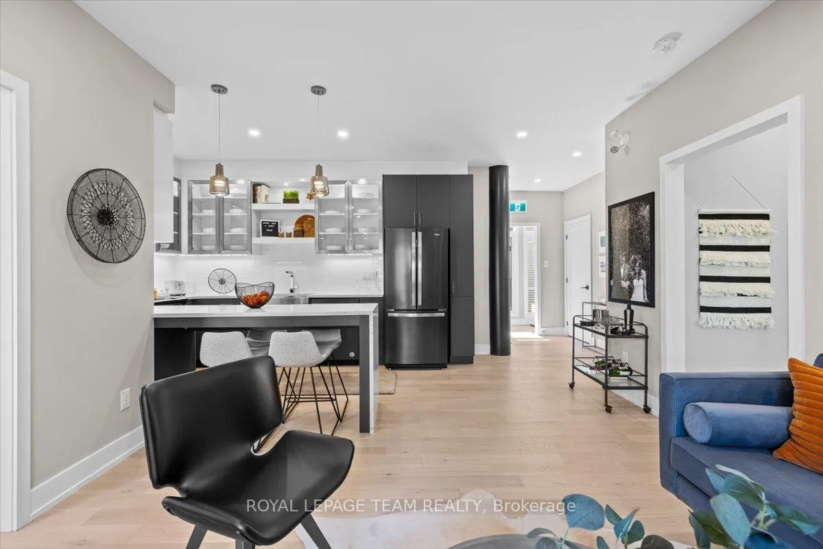 Photo 5 of Unit 307, 2376 Tenth Line Road, Ottawa, Avalon West — HOMEH