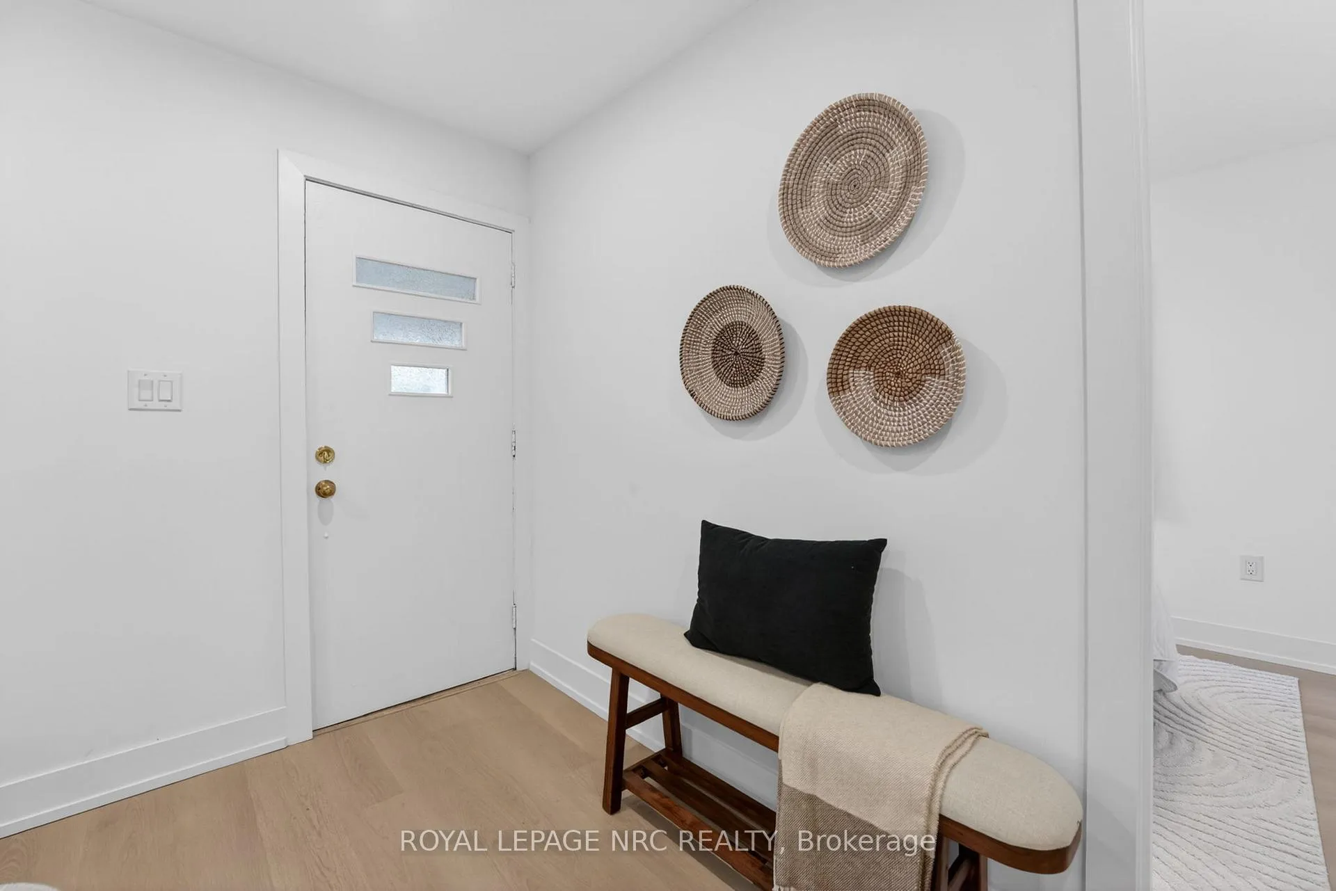Photo 4 of 374 Navy Street, Welland, Lincoln/Crowland — HOMEH