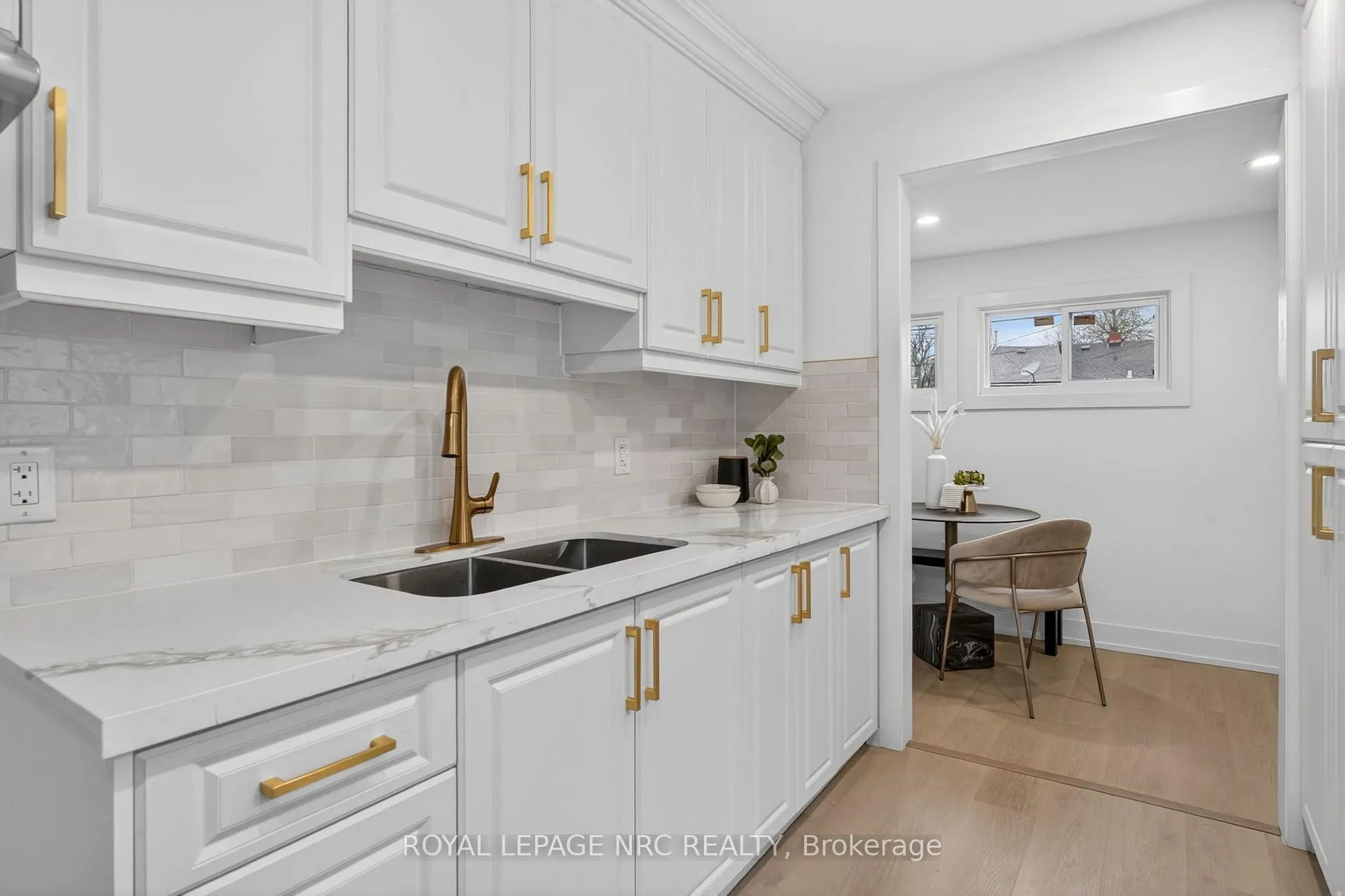 Photo 9 of 374 Navy Street, Welland, Lincoln/Crowland — HOMEH