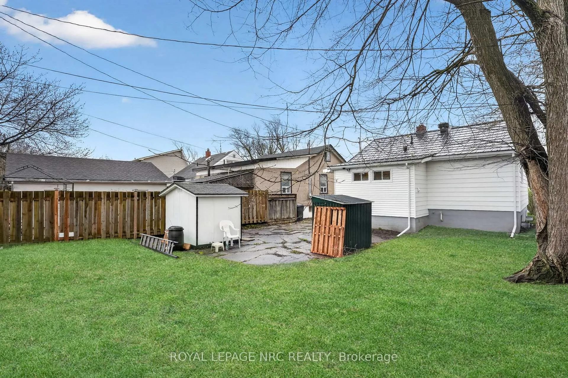 Photo 24 of 374 Navy Street, Welland, Lincoln/Crowland — HOMEH