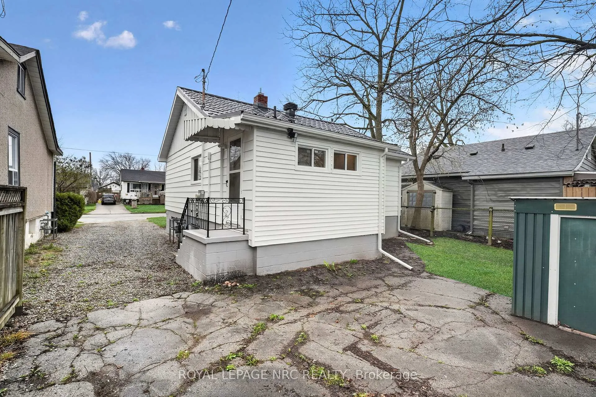 Photo 25 of 374 Navy Street, Welland, Lincoln/Crowland — HOMEH