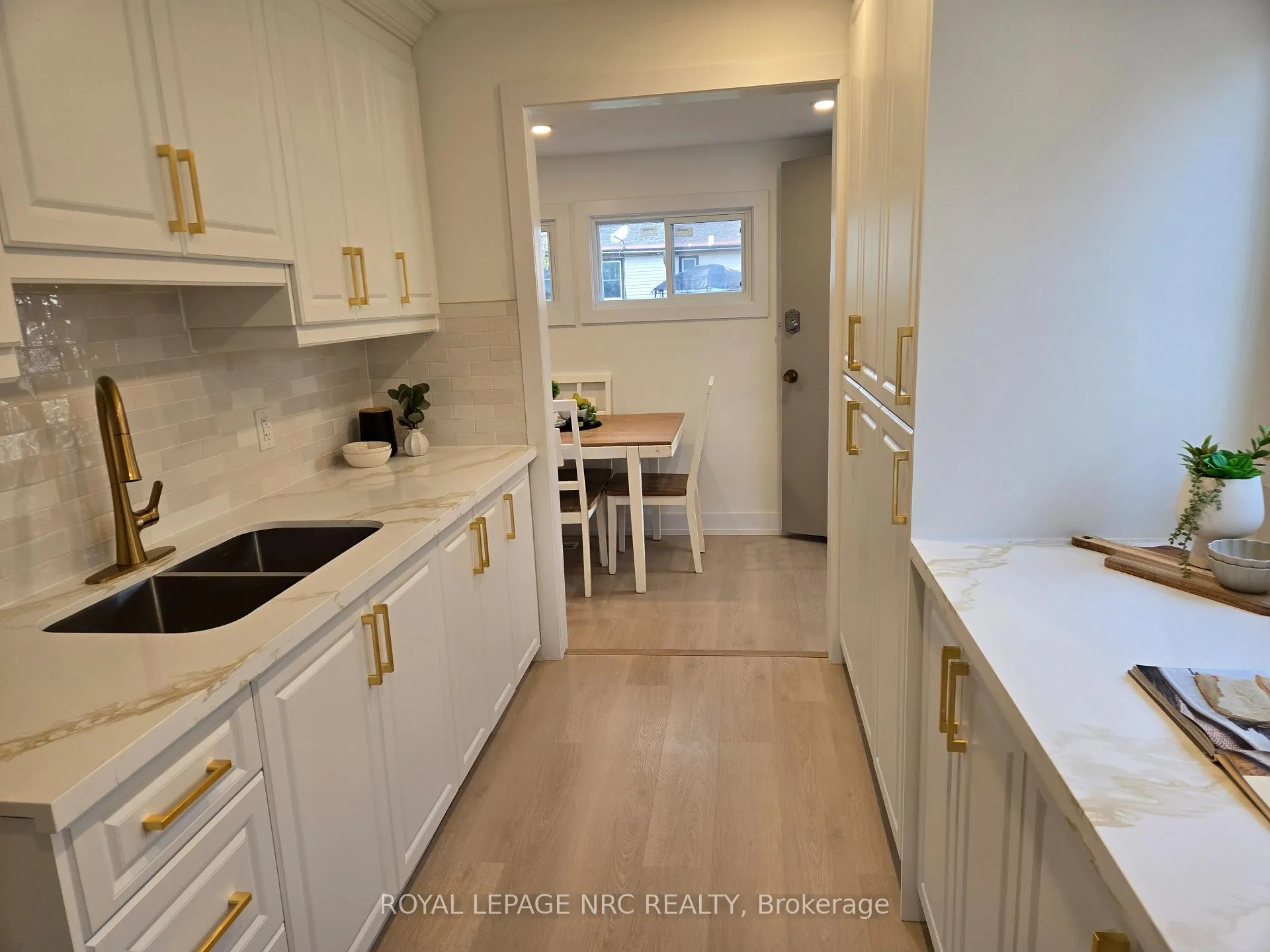 Photo 28 of 374 Navy Street, Welland, Lincoln/Crowland — HOMEH