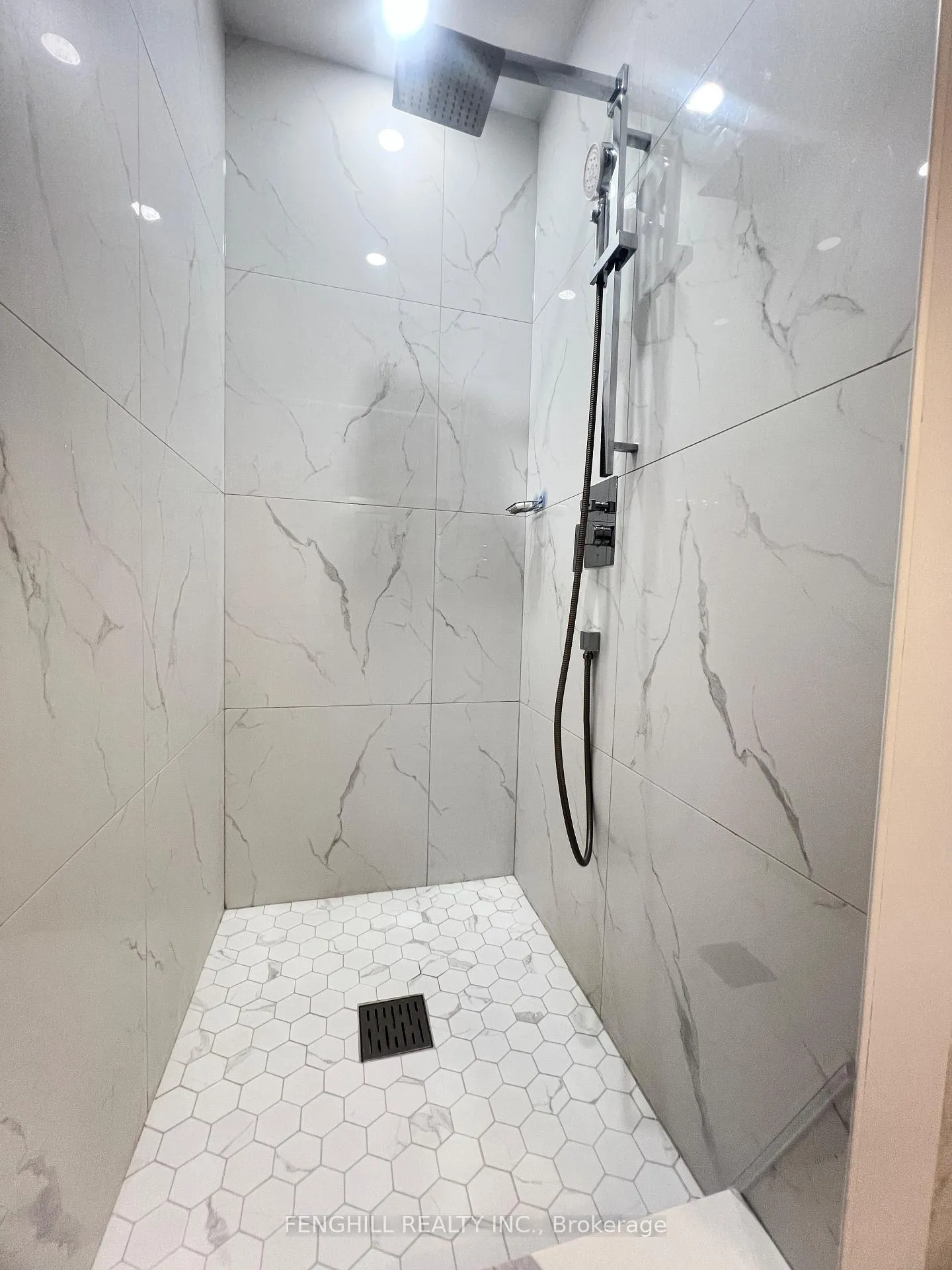 Photo 8 of 17 Mossgrove Street, Markham, Wismer — HOMEH
