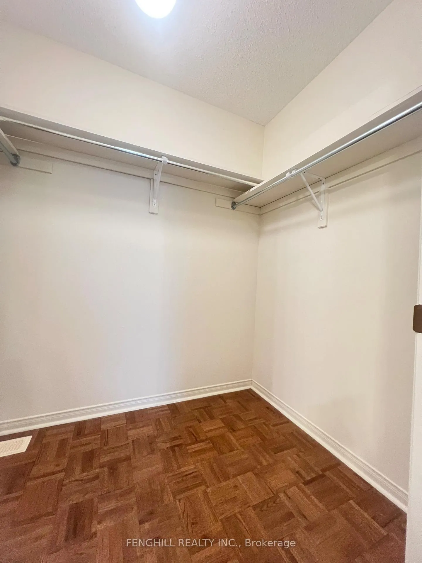 Photo 10 of 17 Mossgrove Street, Markham, Wismer — HOMEH