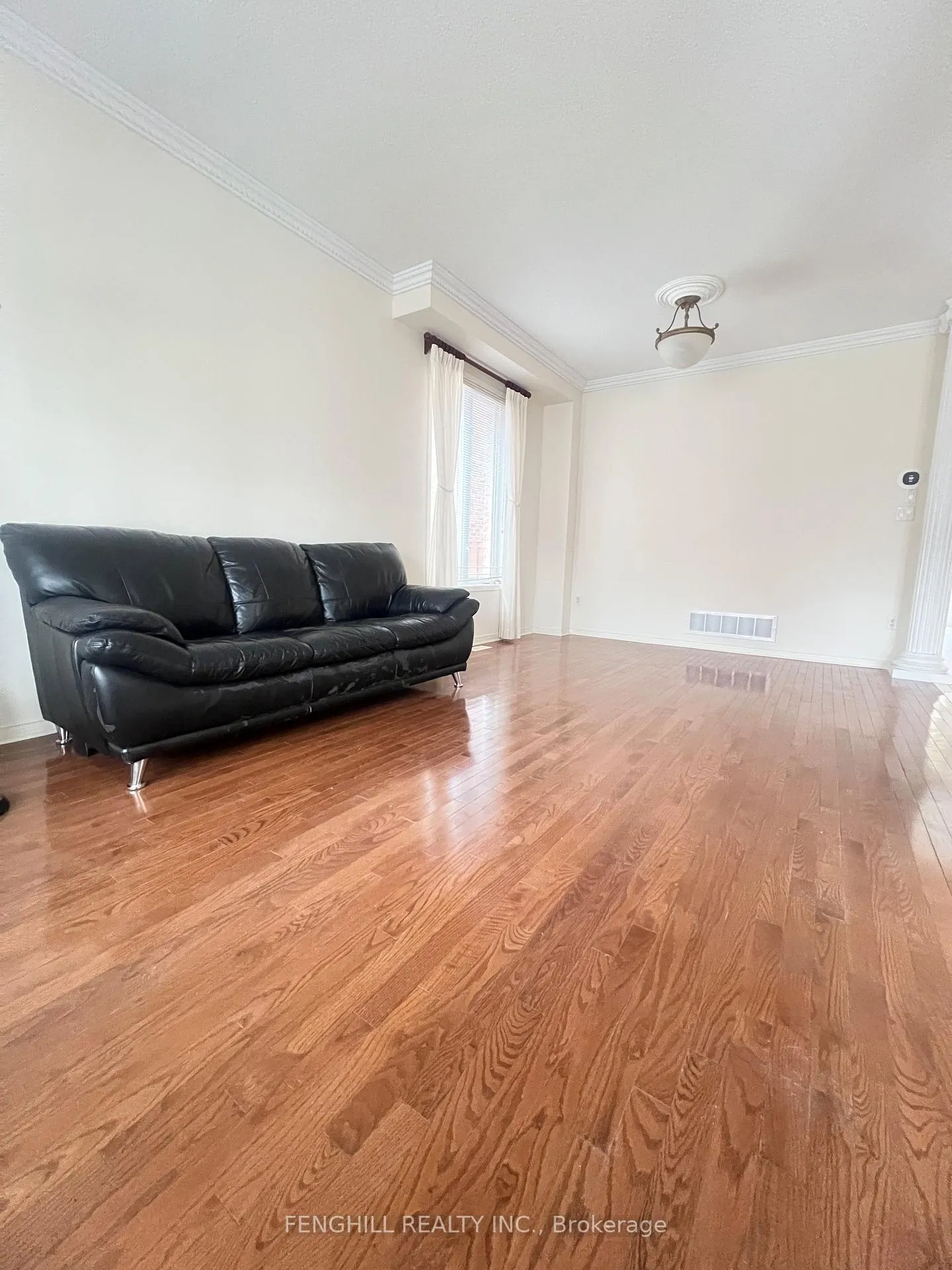 Photo 24 of 17 Mossgrove Street, Markham, Wismer — HOMEH