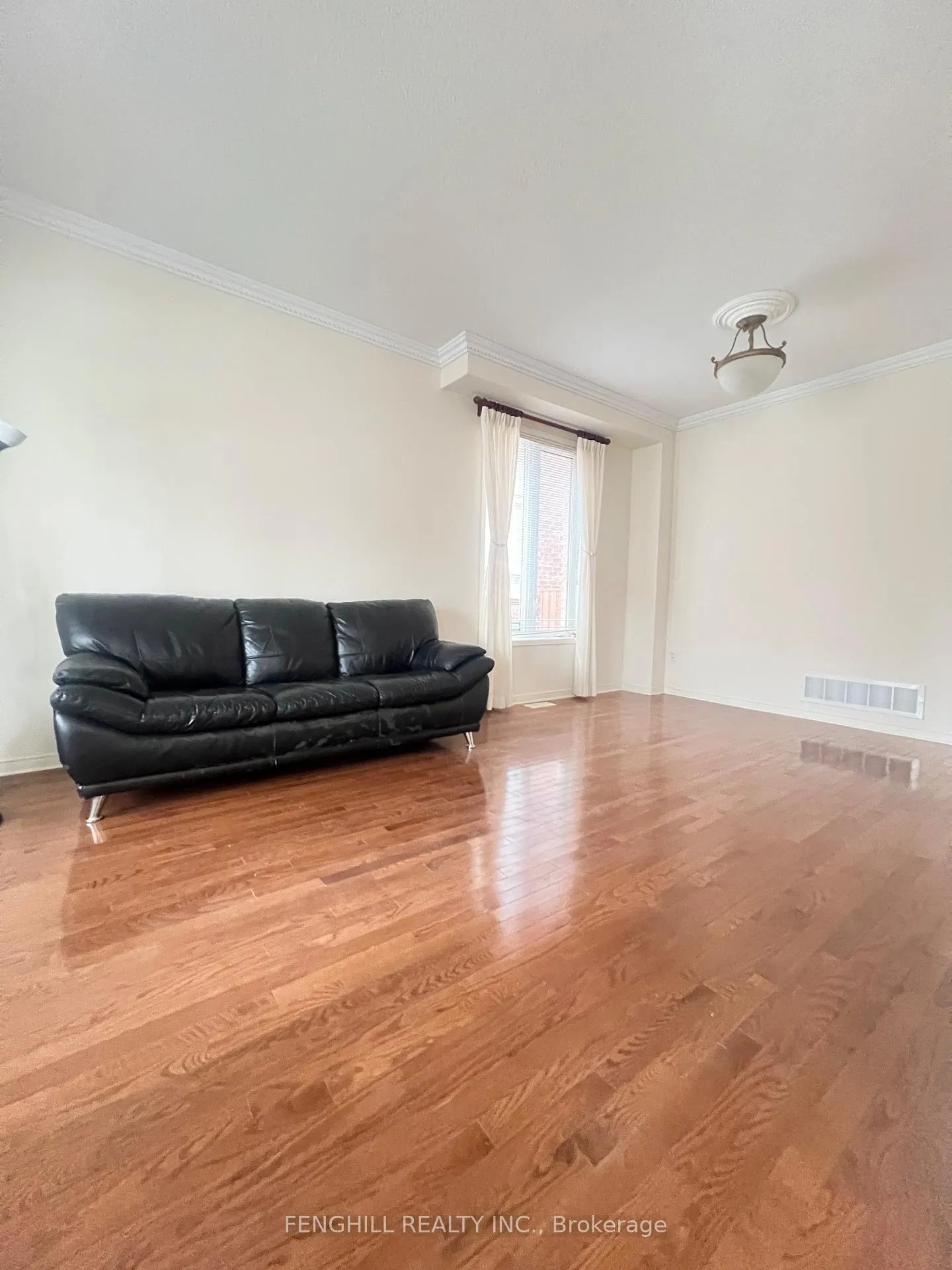 Photo 25 of 17 Mossgrove Street, Markham, Wismer — HOMEH