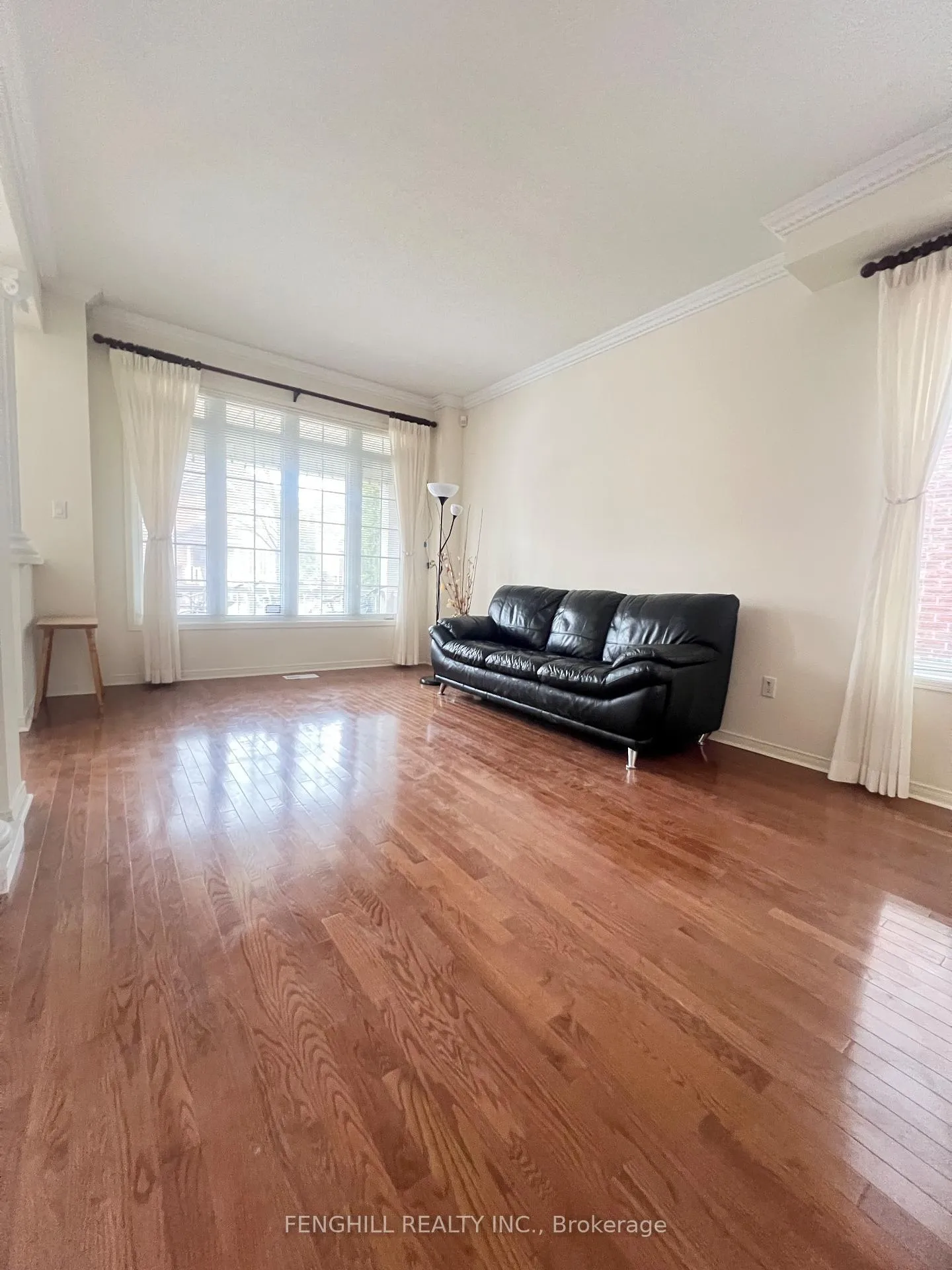 Photo 26 of 17 Mossgrove Street, Markham, Wismer — HOMEH