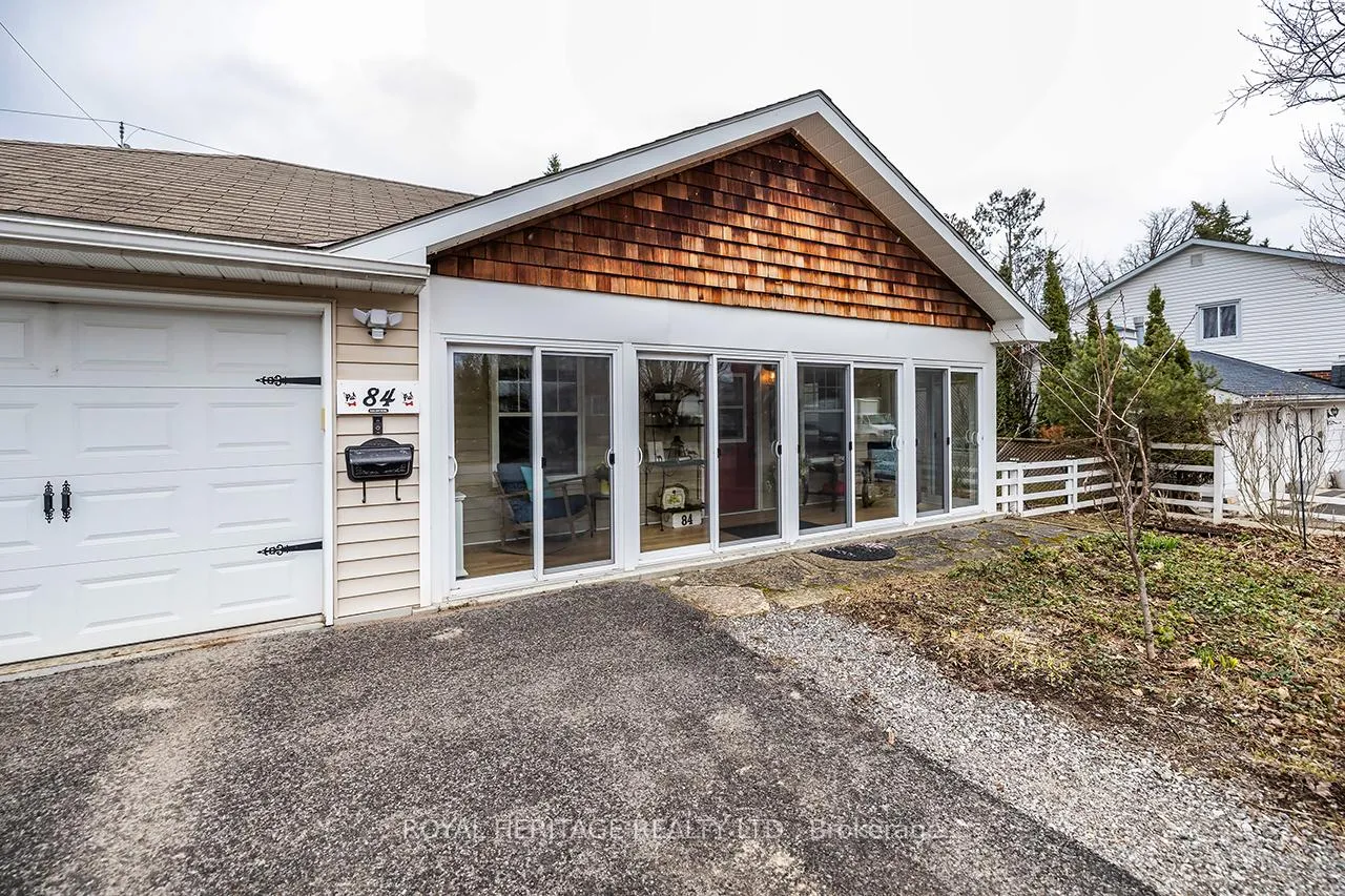 Photo 3 of 84 Nevin Avenue, Peterborough, Otonabee Ward 1 — HOMEH