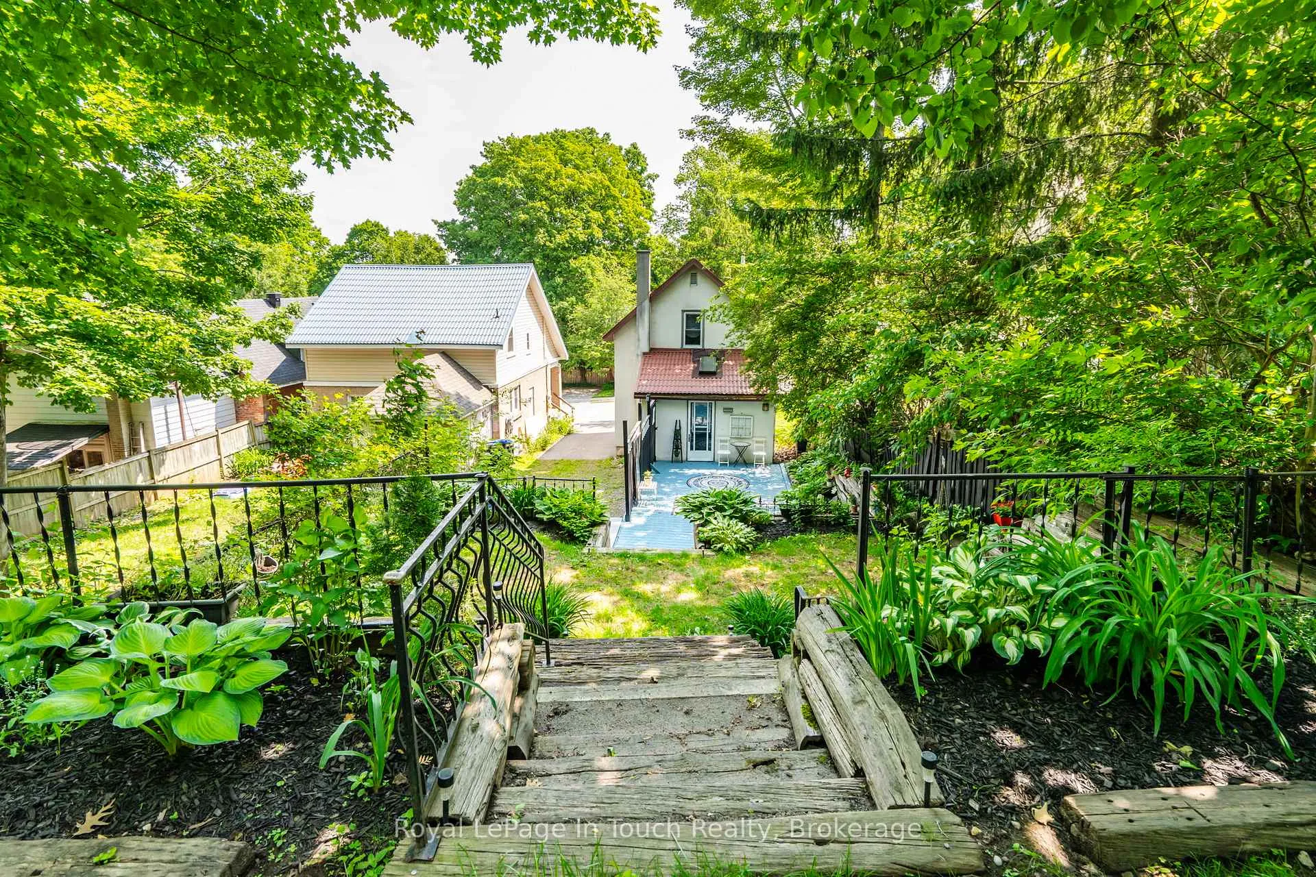 Photo 45 of 330 Third Street, Midland — HOMEH