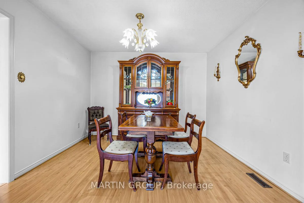 Photo 13 of 1529 Beechlawn Drive, Pickering, Village East — HOMEH