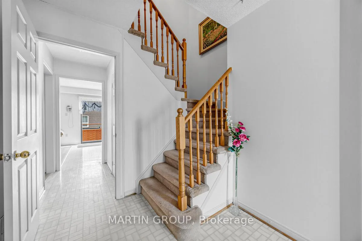 Photo 17 of 1529 Beechlawn Drive, Pickering, Village East — HOMEH