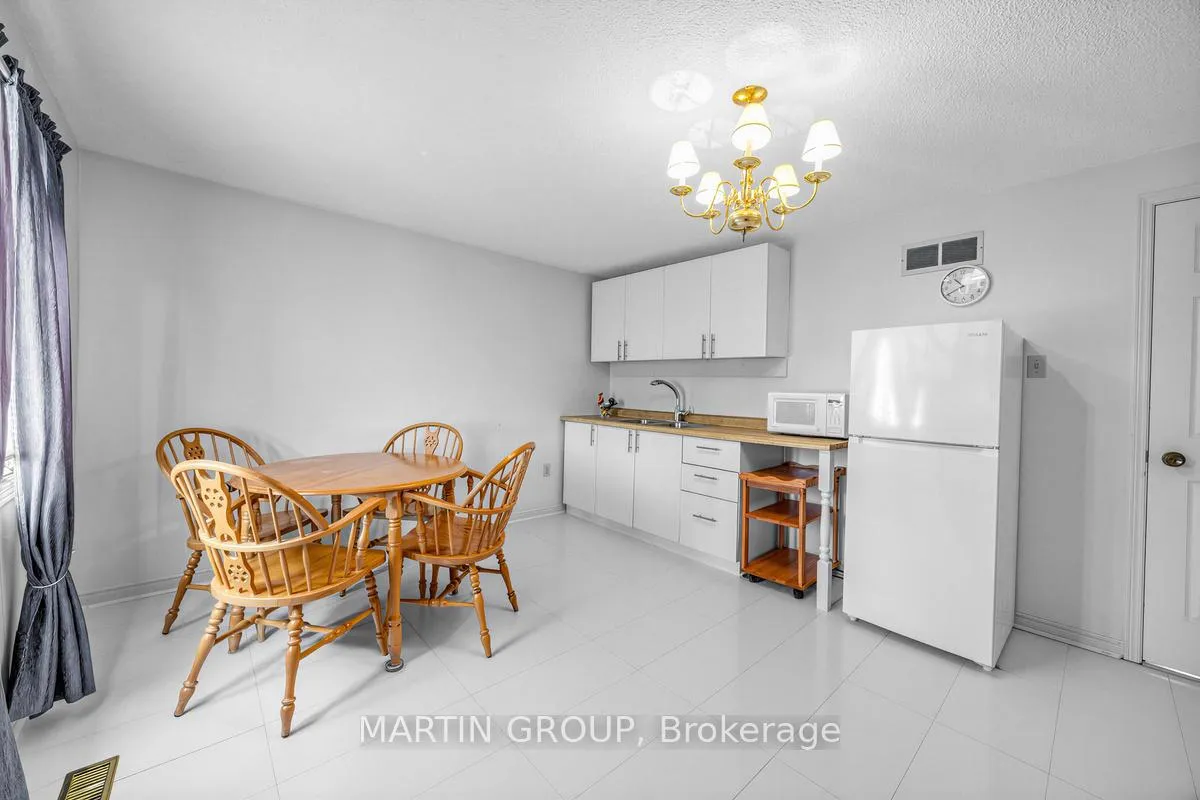 Photo 23 of 1529 Beechlawn Drive, Pickering, Village East — HOMEH