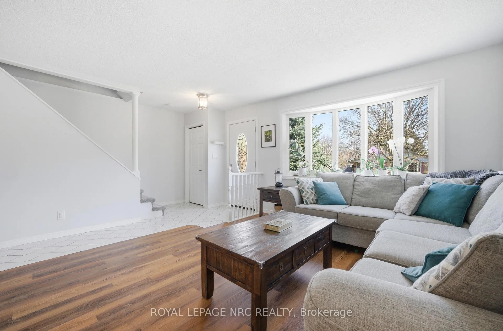 Photo 35 of 35 Birchpark Drive, Grimsby, Grimsby Beach — HOMEH