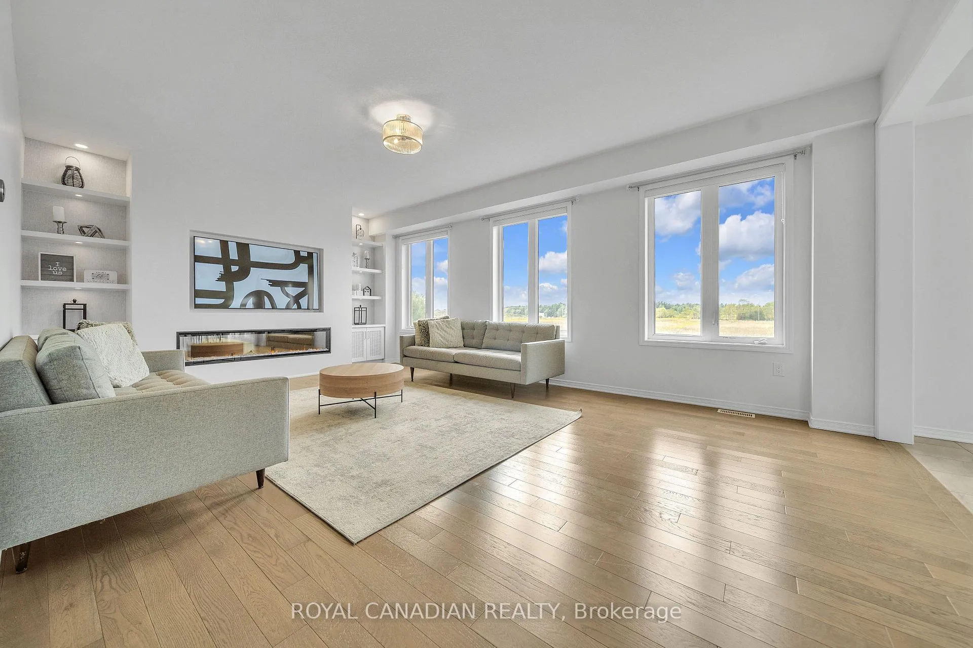 Photo 10 of 237 Kinsman Drive, Hamilton, Binbrook — HOMEH