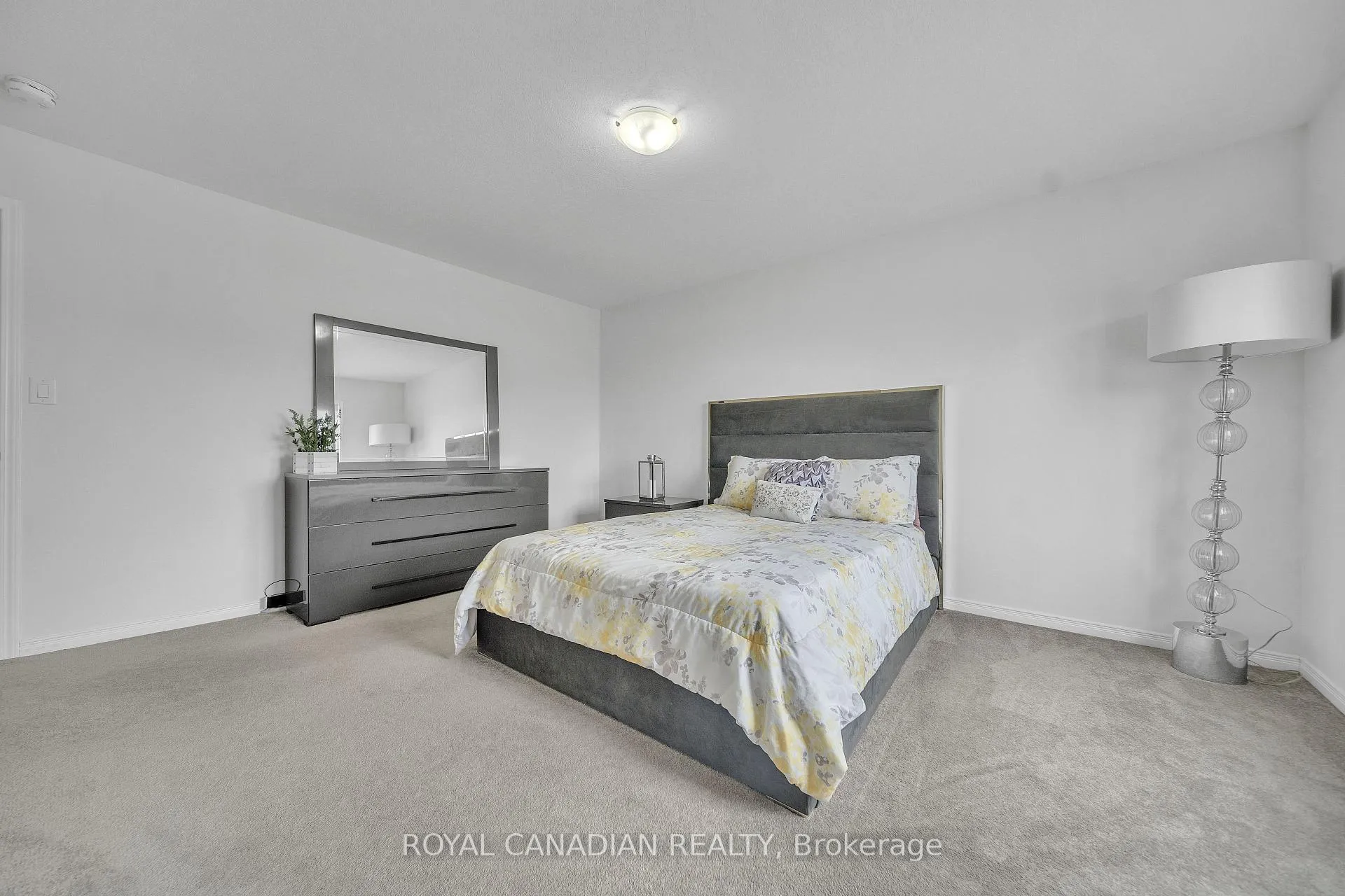 Photo 24 of 237 Kinsman Drive, Hamilton, Binbrook — HOMEH