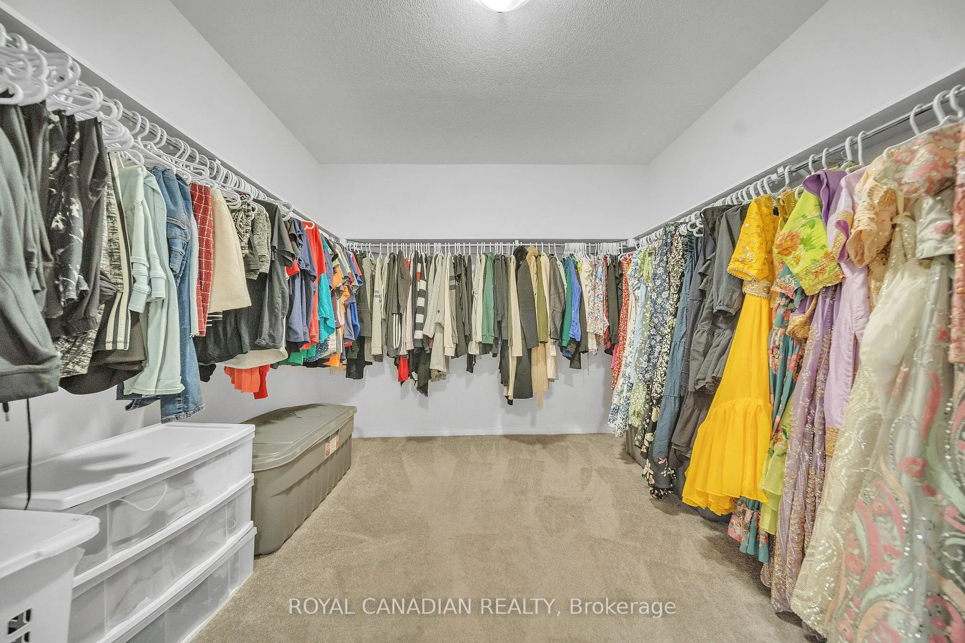 Photo 36 of 237 Kinsman Drive, Hamilton, Binbrook — HOMEH