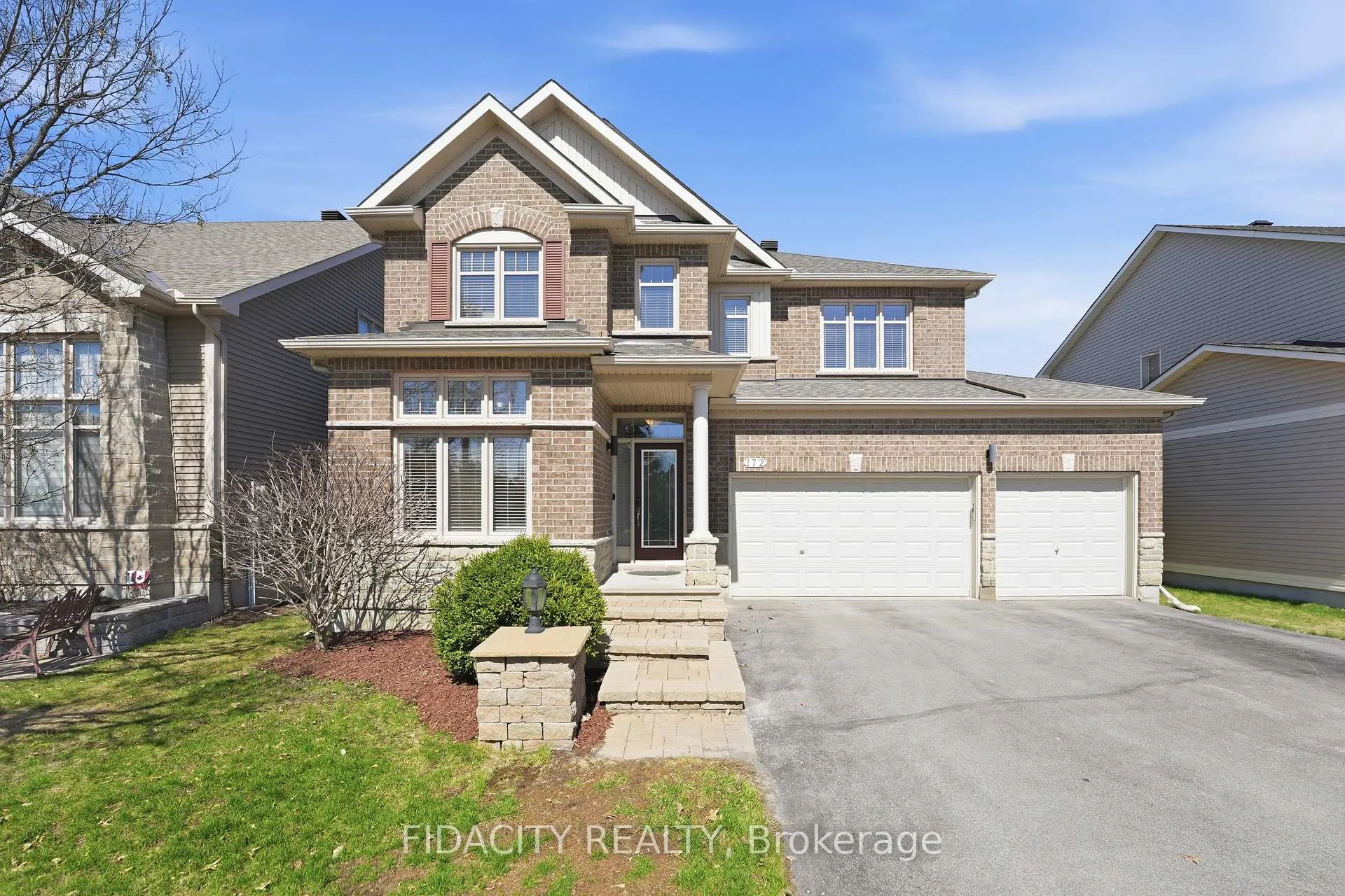 Photo 1 of 172 Coyote Crescent, Ottawa, Stittsville (South) — HOMEH