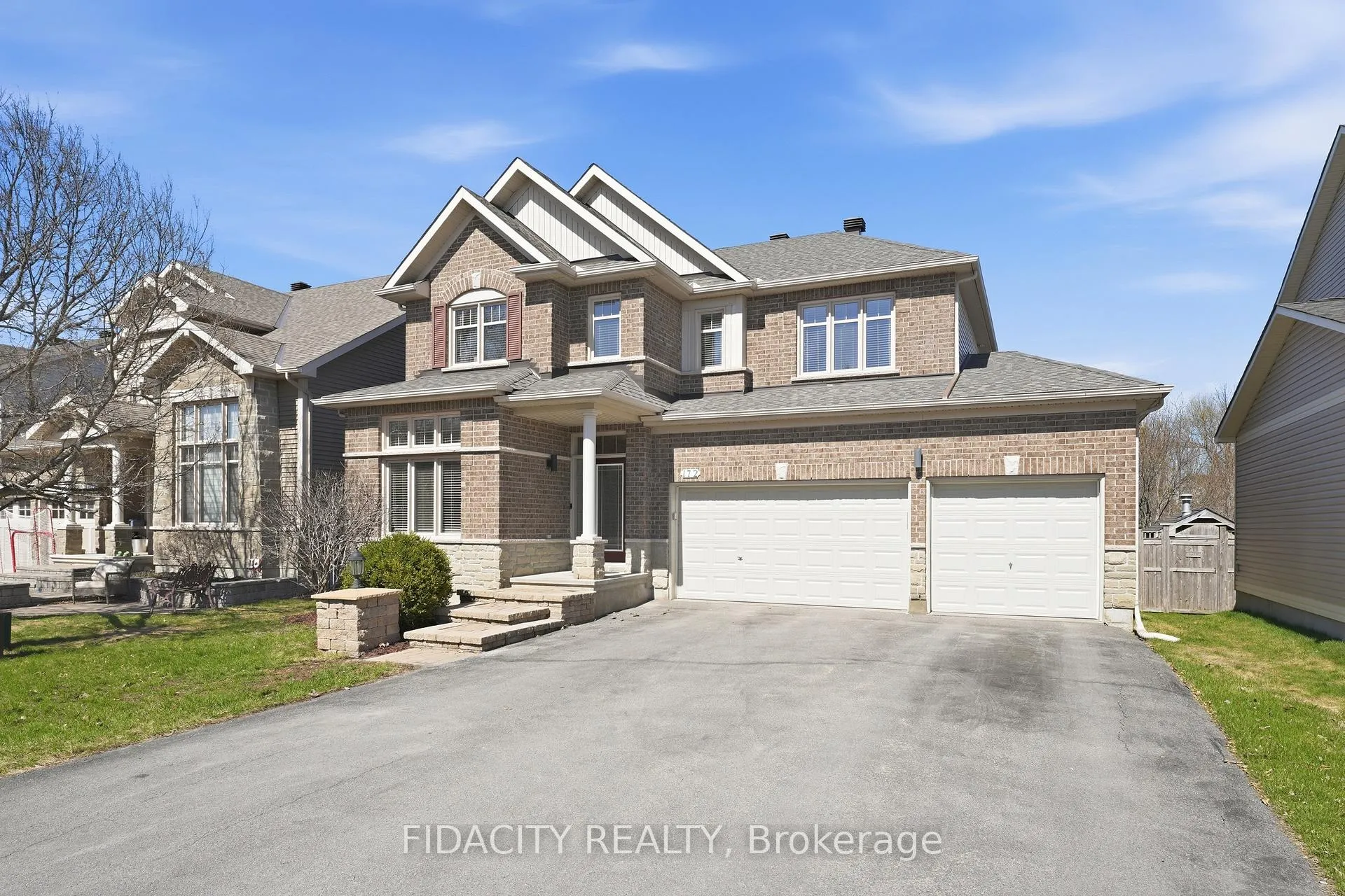 Photo 3 of 172 Coyote Crescent, Ottawa, Stittsville (South) — HOMEH