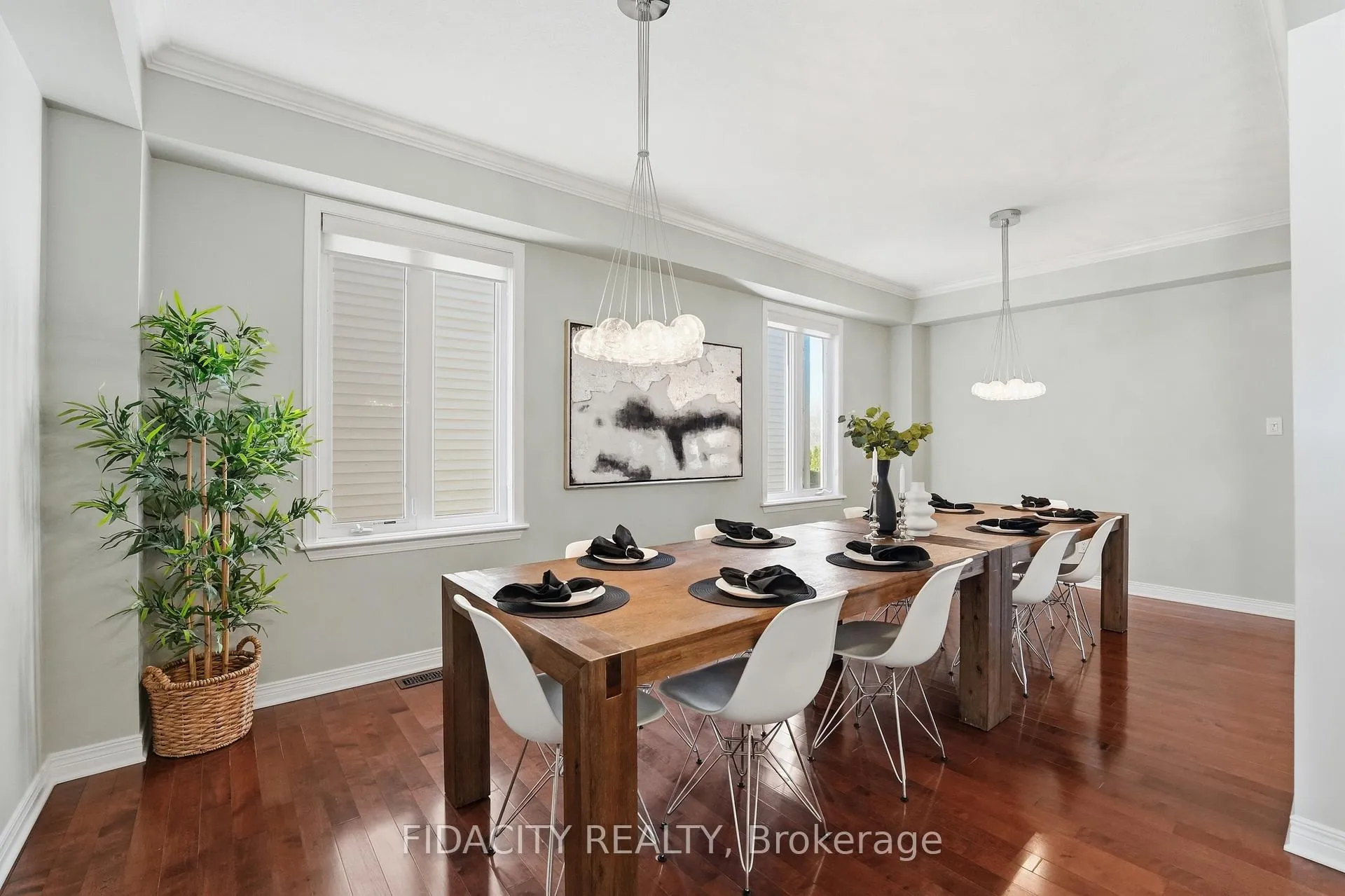 Photo 6 of 172 Coyote Crescent, Ottawa, Stittsville (South) — HOMEH
