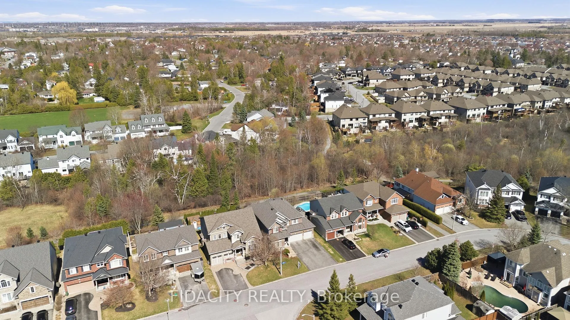 Photo 42 of 172 Coyote Crescent, Ottawa, Stittsville (South) — HOMEH