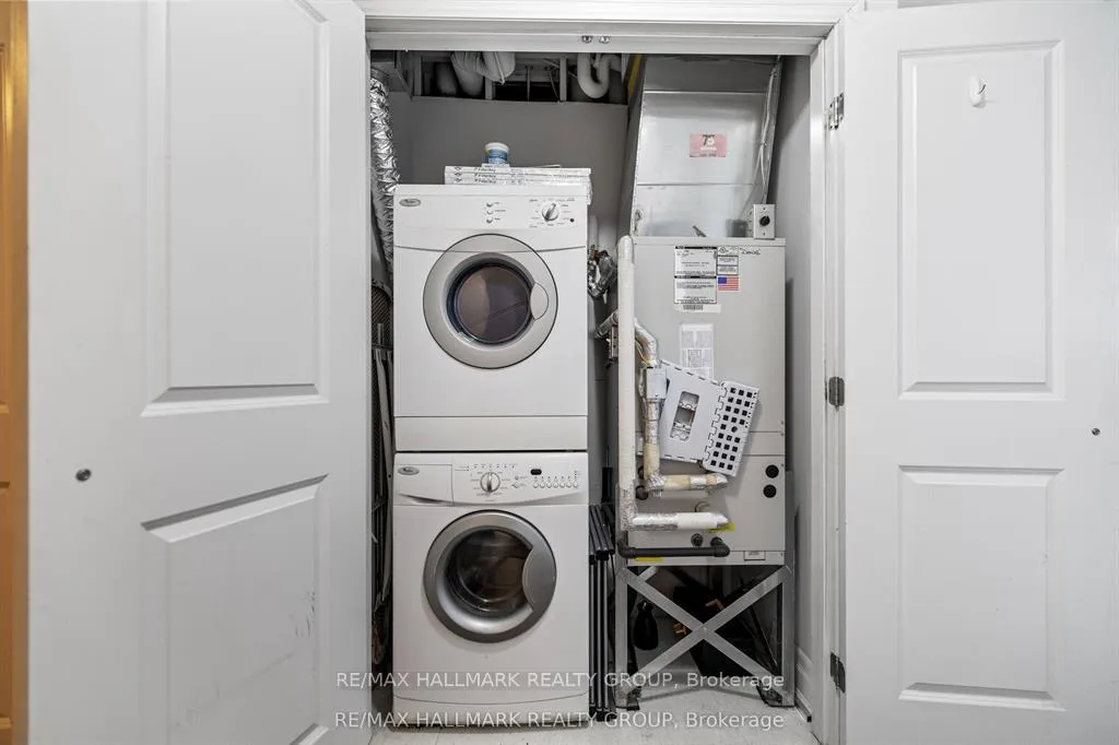 Photo 6 of Unit 1304, 90 Landry Street, Ottawa, Vanier — HOMEH