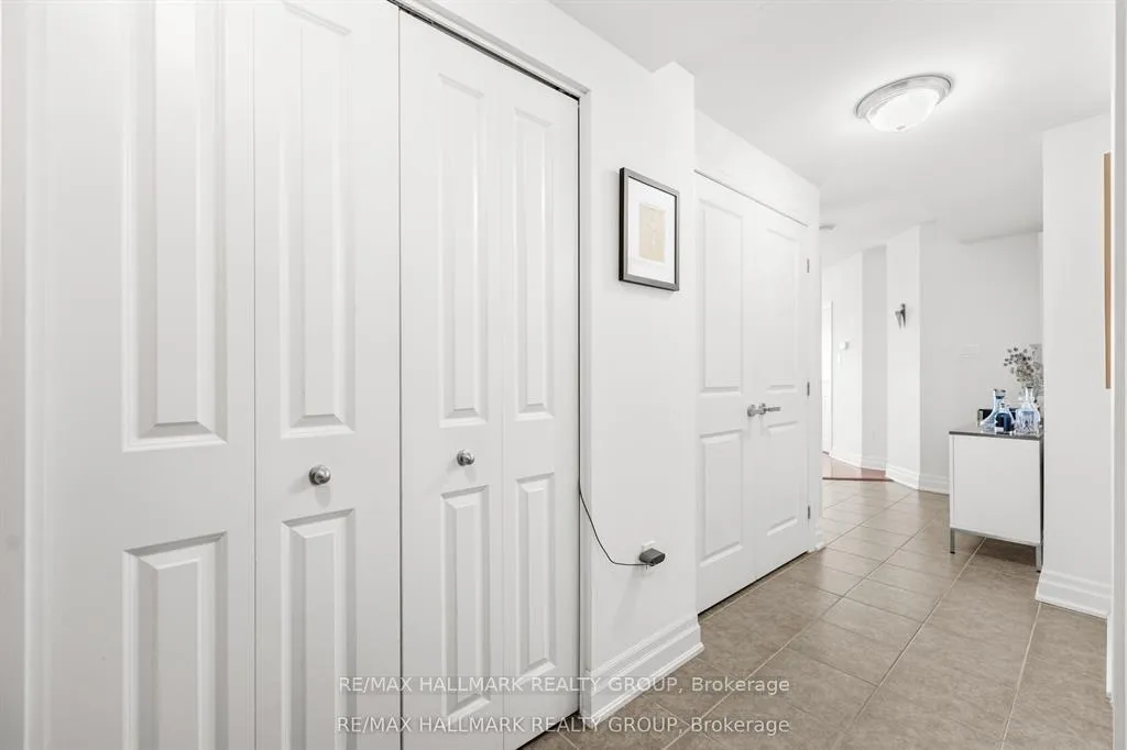 Photo 7 of Unit 1304, 90 Landry Street, Ottawa, Vanier — HOMEH
