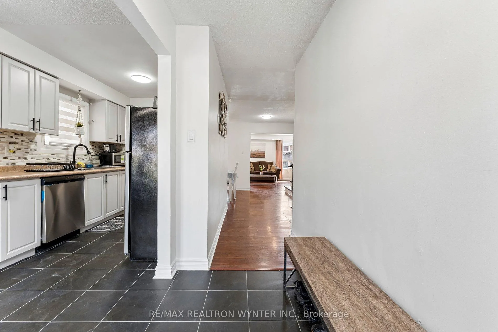 Photo 4 of 386 Hansen Road, Brampton, Madoc — HOMEH
