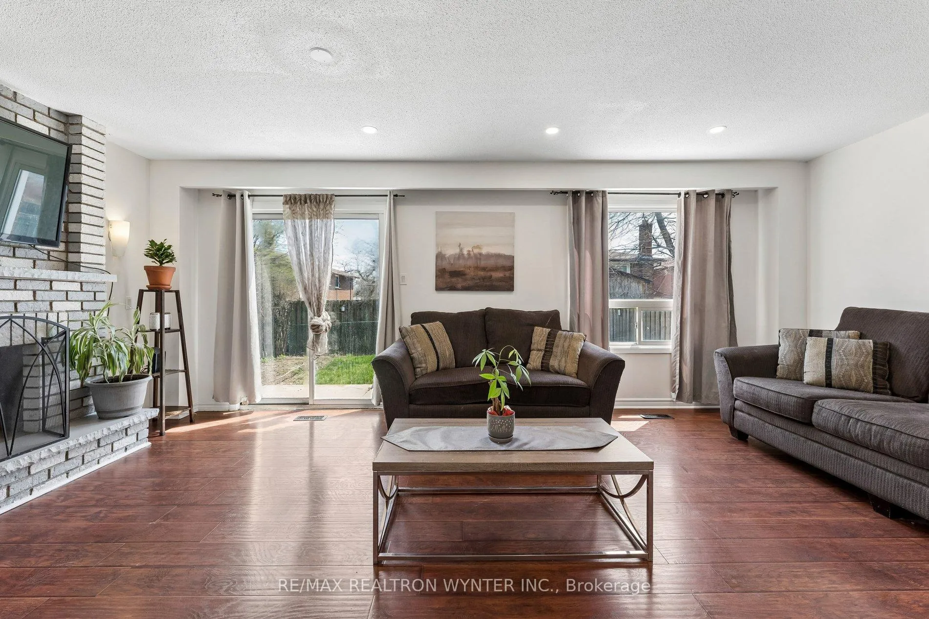 Photo 5 of 386 Hansen Road, Brampton, Madoc — HOMEH