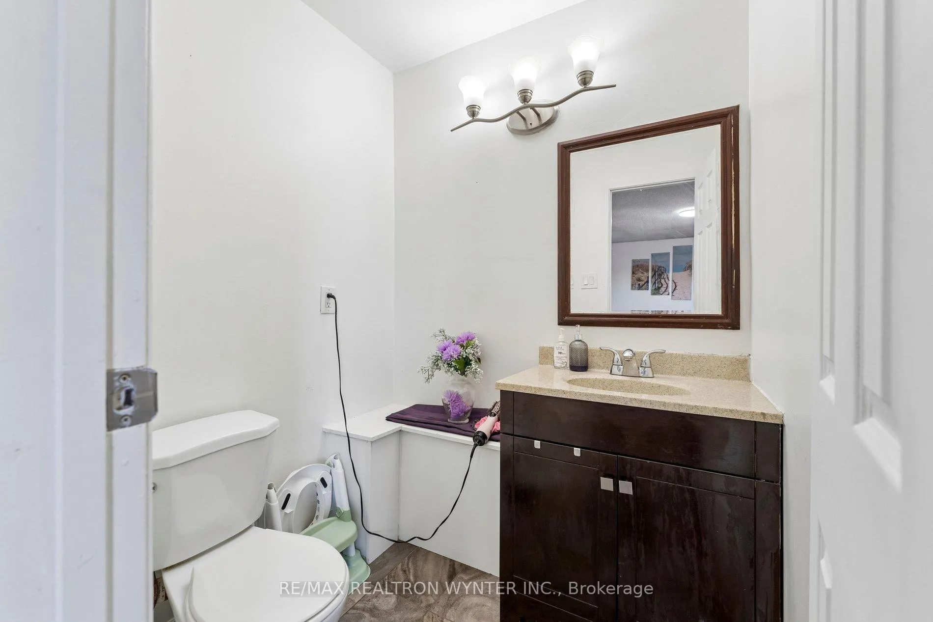 Photo 22 of 386 Hansen Road, Brampton, Madoc — HOMEH