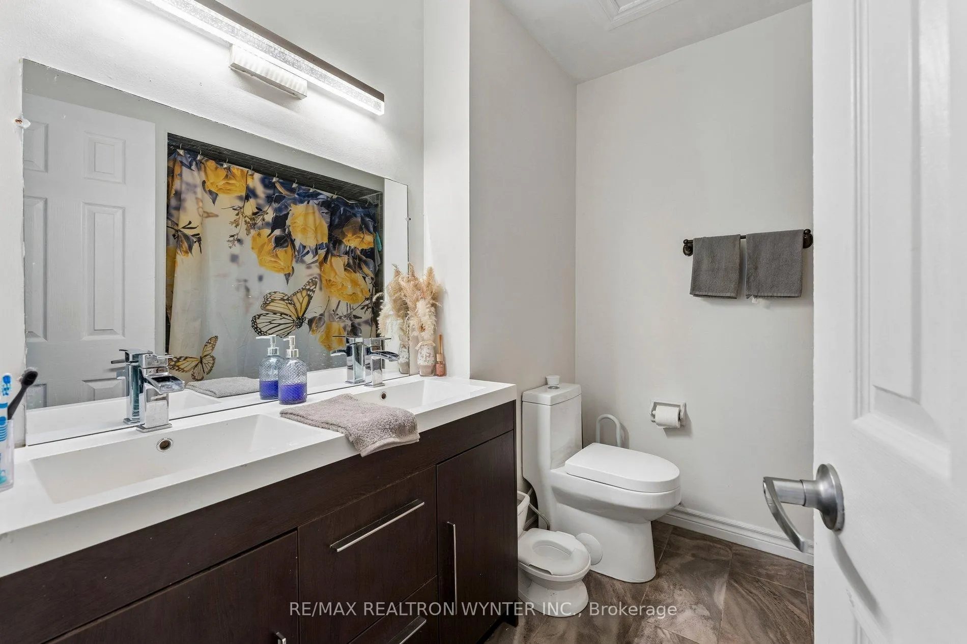 Photo 24 of 386 Hansen Road, Brampton, Madoc — HOMEH