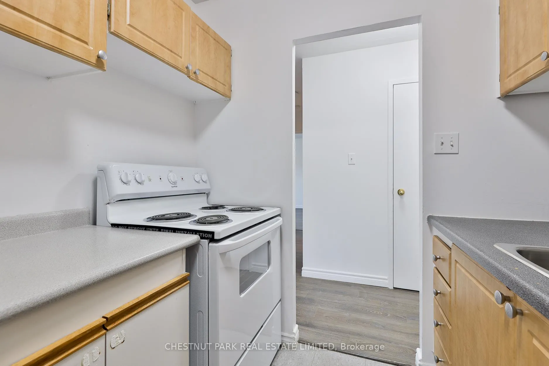Photo 8 of Unit 215, 900 Glen Street, Oshawa, Lakeview — HOMEH
