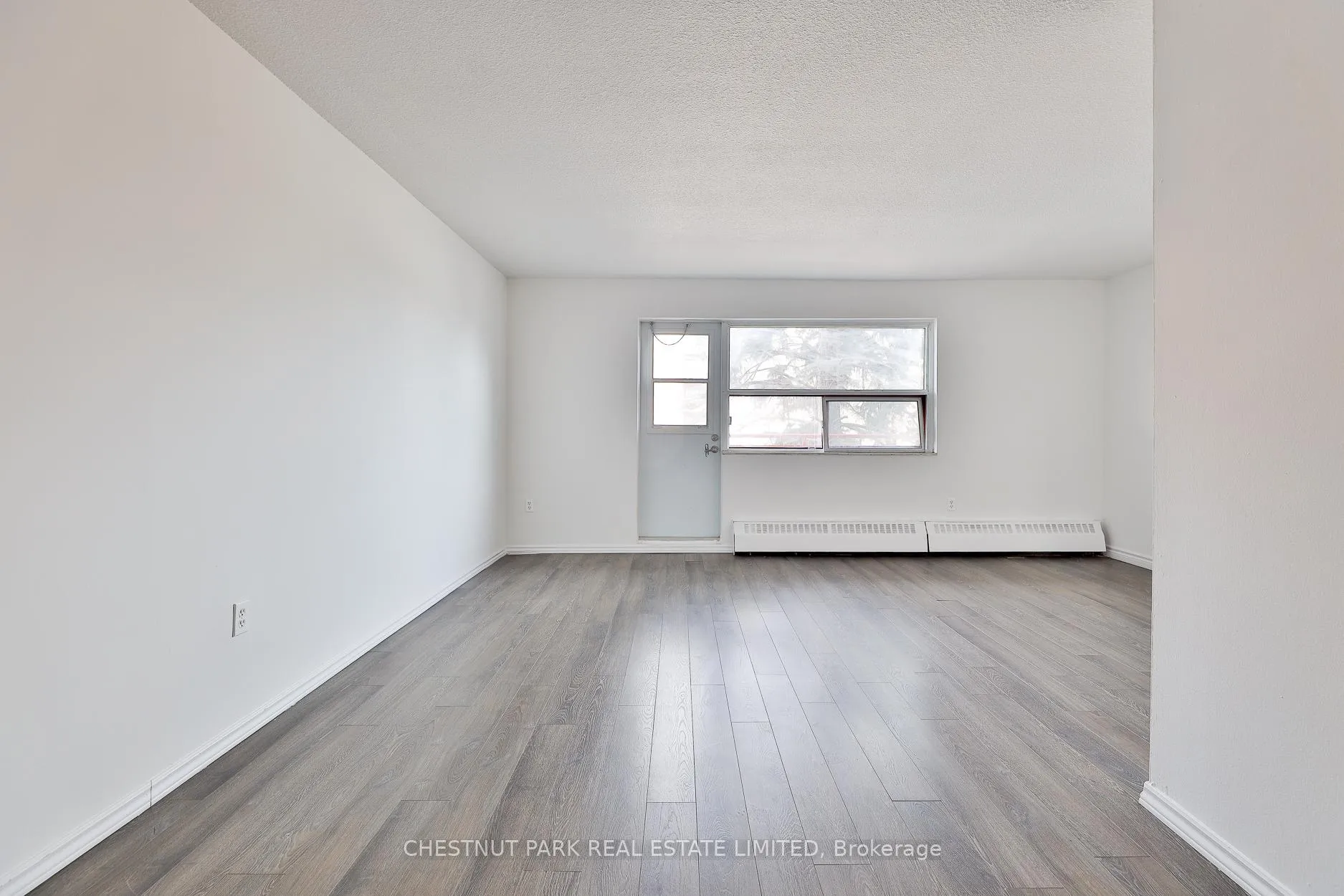 Photo 10 of Unit 215, 900 Glen Street, Oshawa, Lakeview — HOMEH
