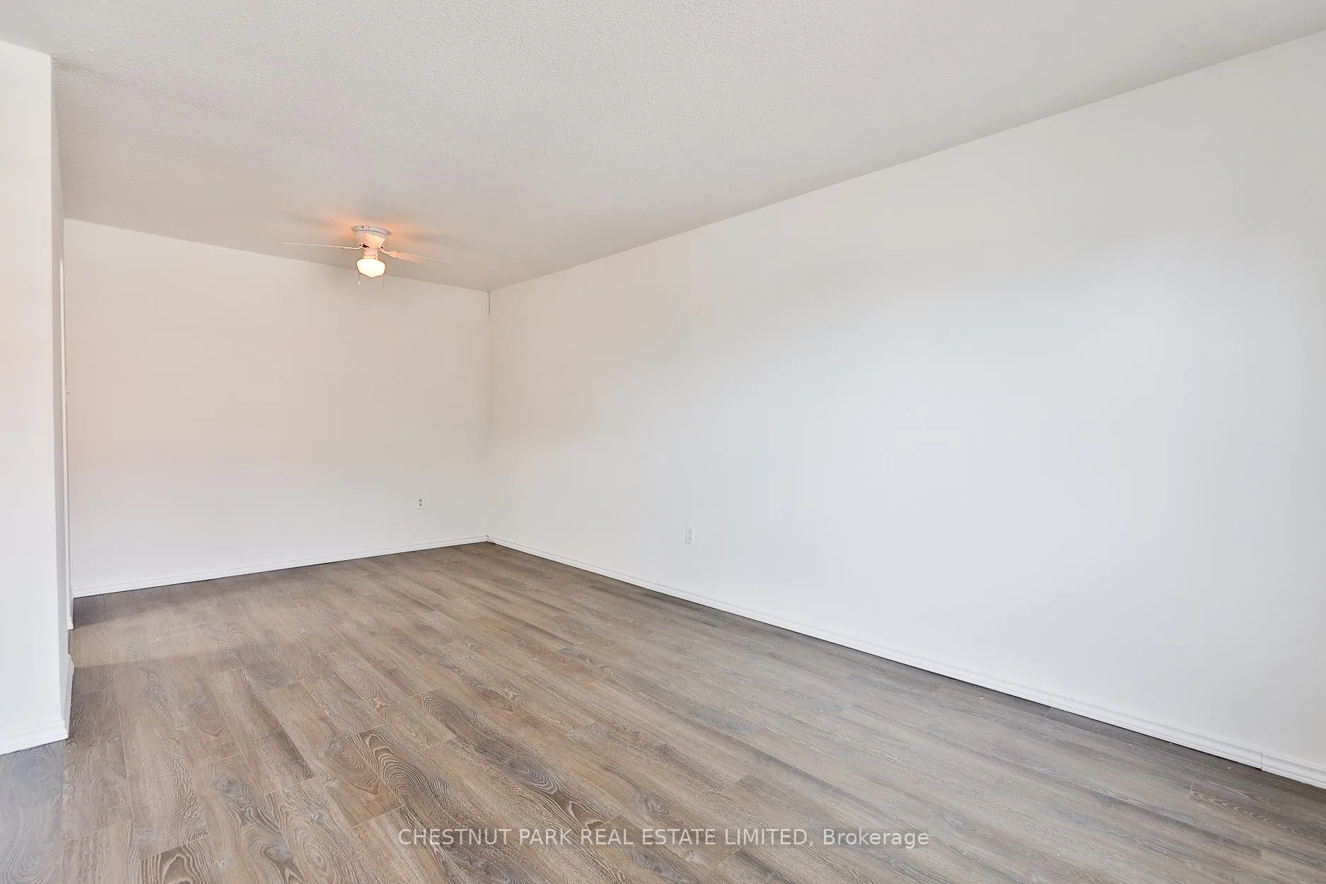 Photo 16 of Unit 215, 900 Glen Street, Oshawa, Lakeview — HOMEH