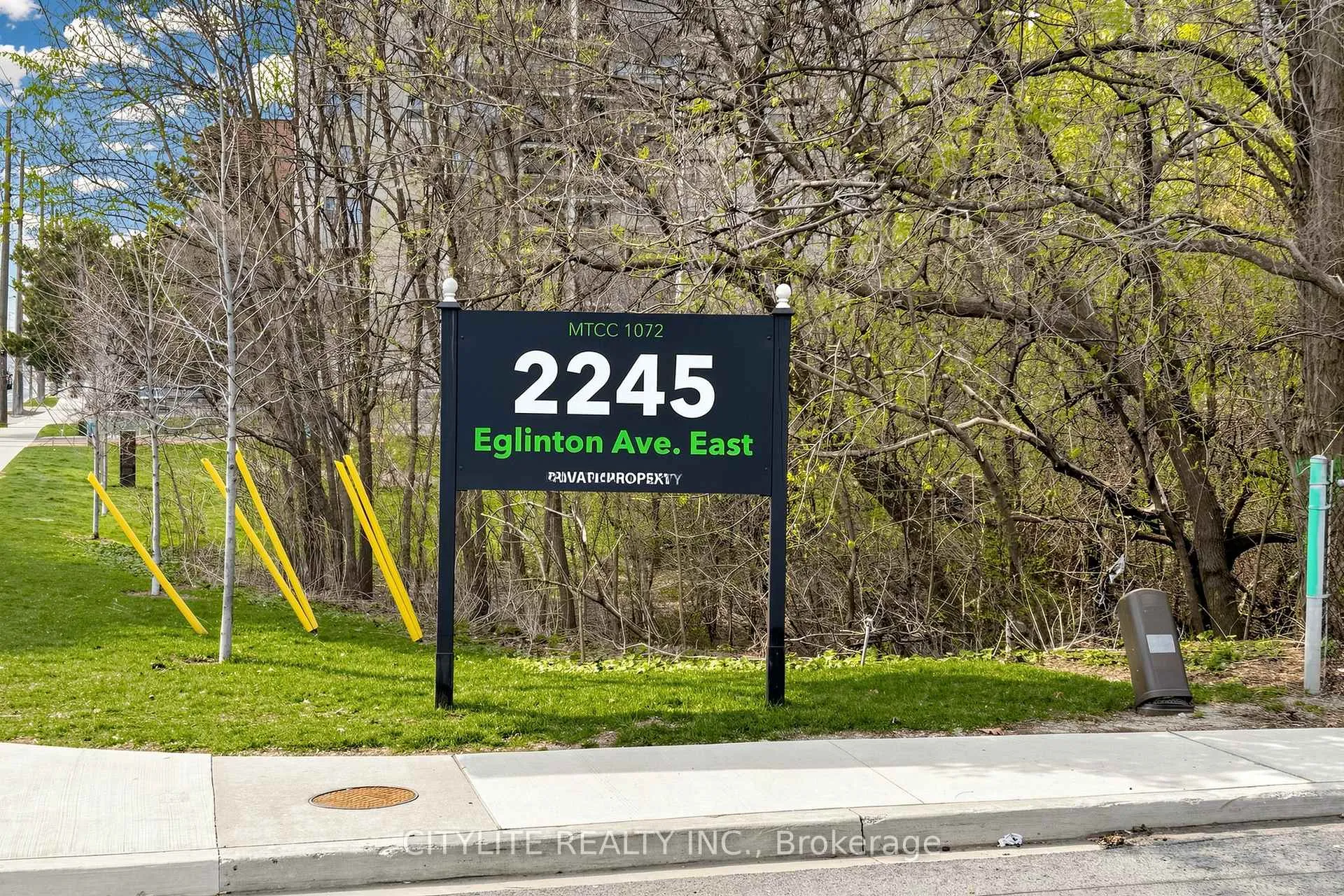 Front of Unit 204, 2245 Eglinton Avenue E