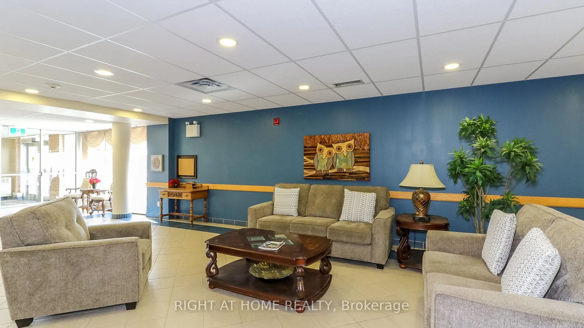 Photo 2 of Unit 309, 90 Dean Avenue, Barrie, Painswick South — HOMEH