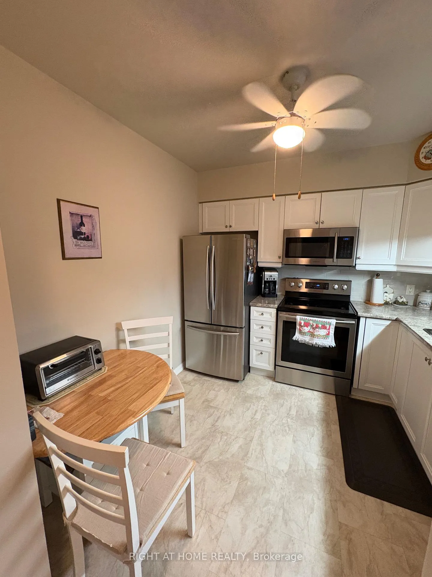 Photo 31 of Unit 309, 90 Dean Avenue, Barrie, Painswick South — HOMEH