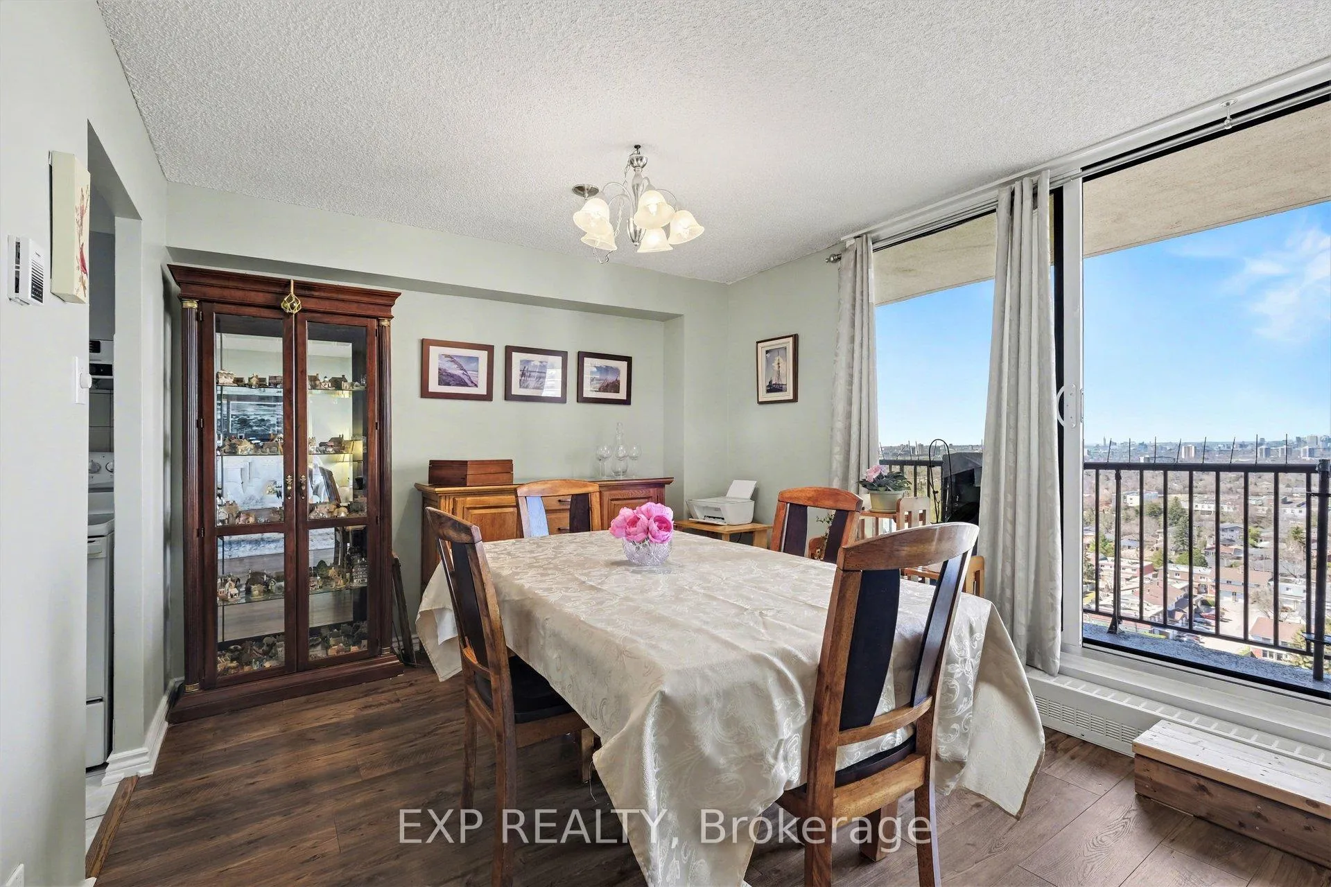 Photo 12 of Unit 1801, 665 Bathgate Drive, Ottawa, Carson Meadows — HOMEH